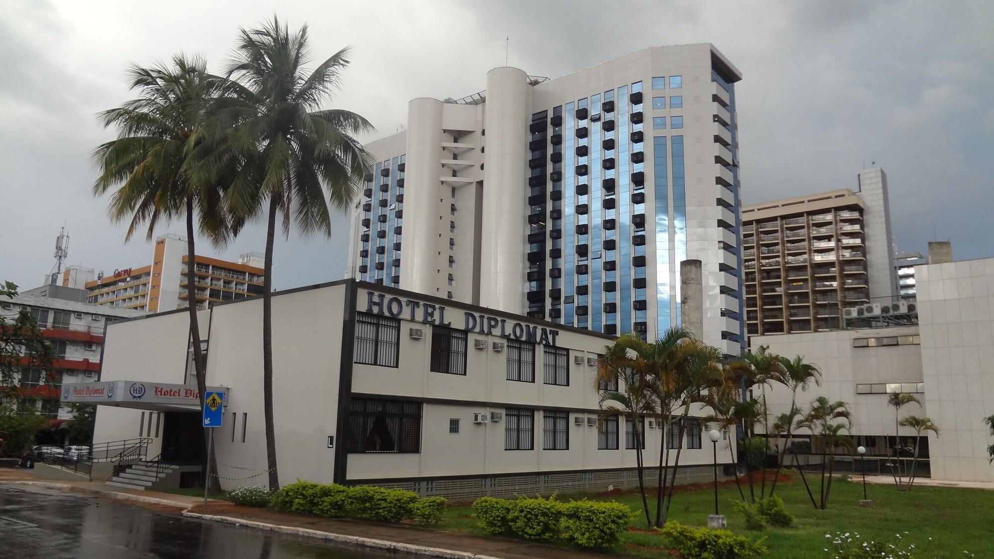 Vista Exterior Hotel Diplomat by Bsb Inn