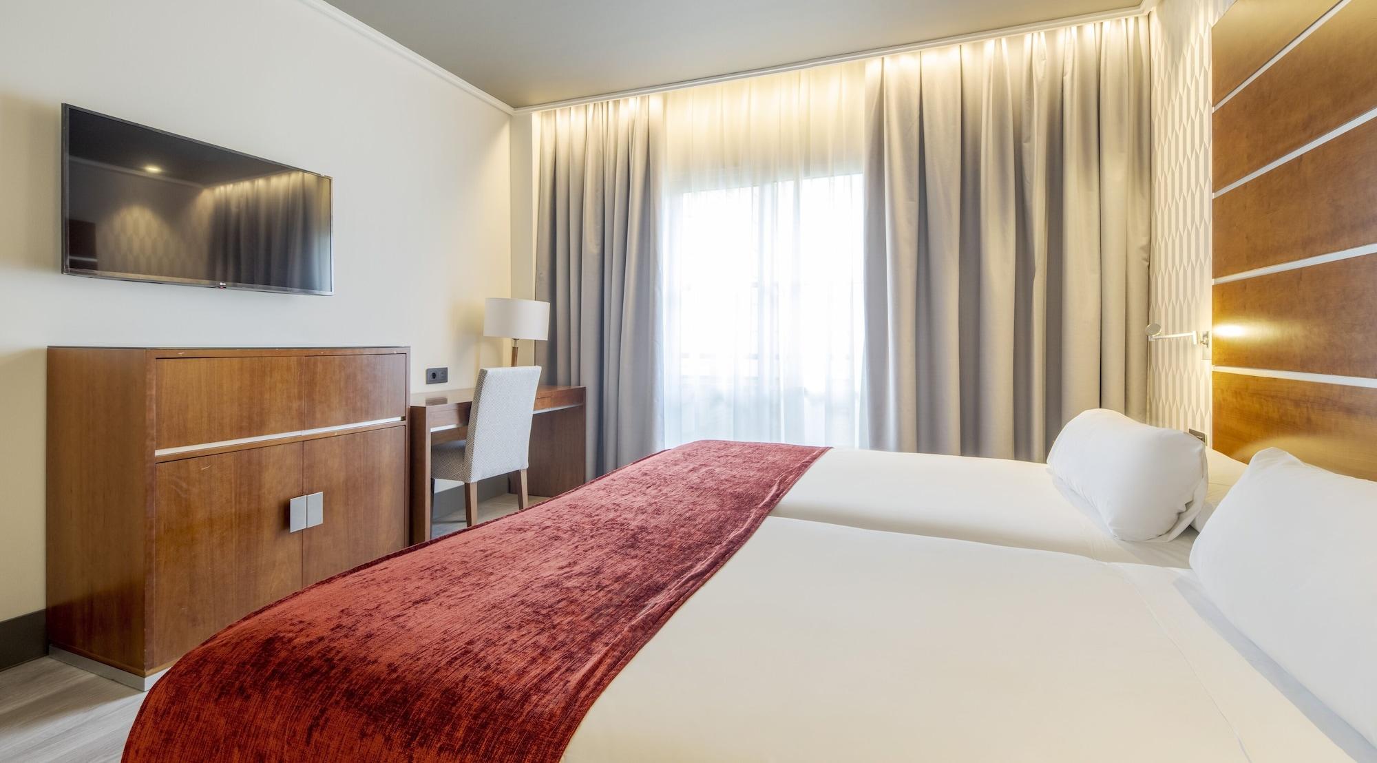 Habitación Hotel ILUNION Alcora Sevilla