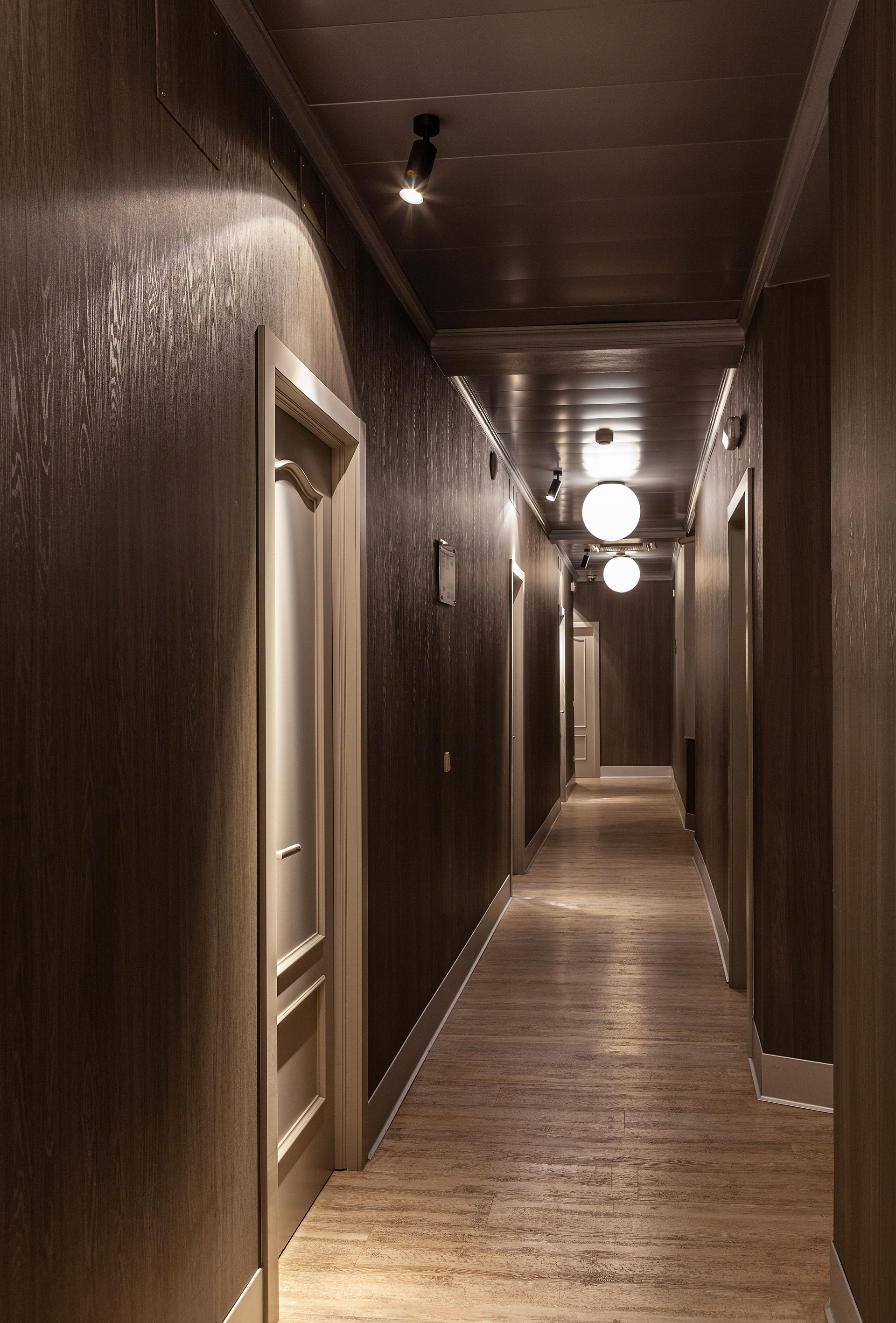 Varios Hotel Mediodia