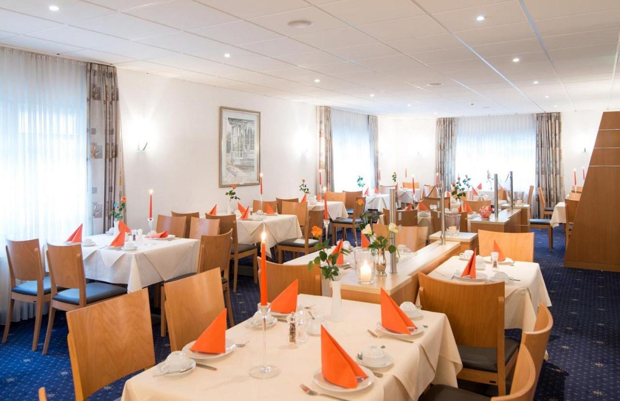 Sala de Reuniones Hotel zum Amtsstüble