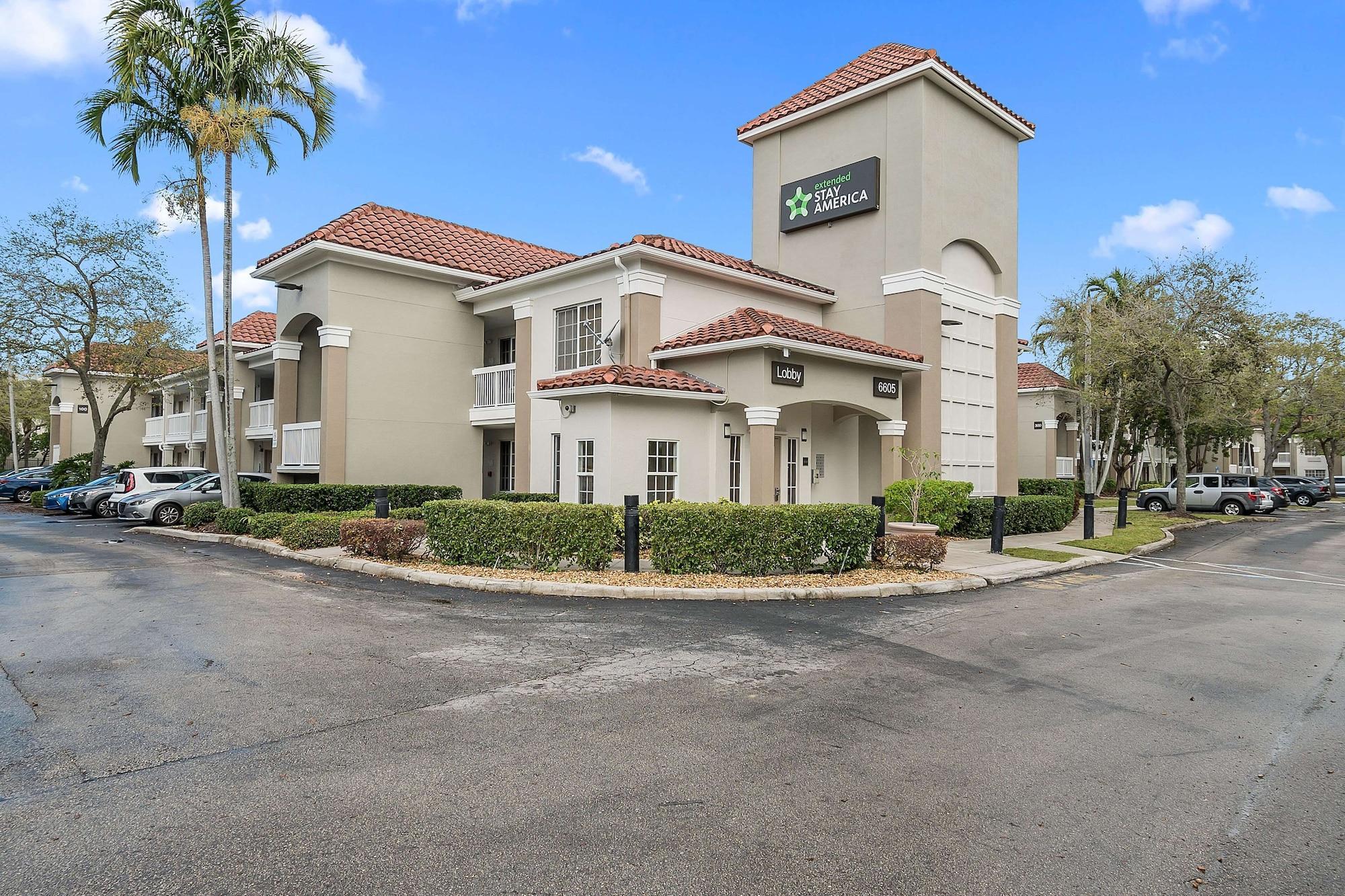 Varios Extended Stay America Suites Miami Airport Blue Lagoon