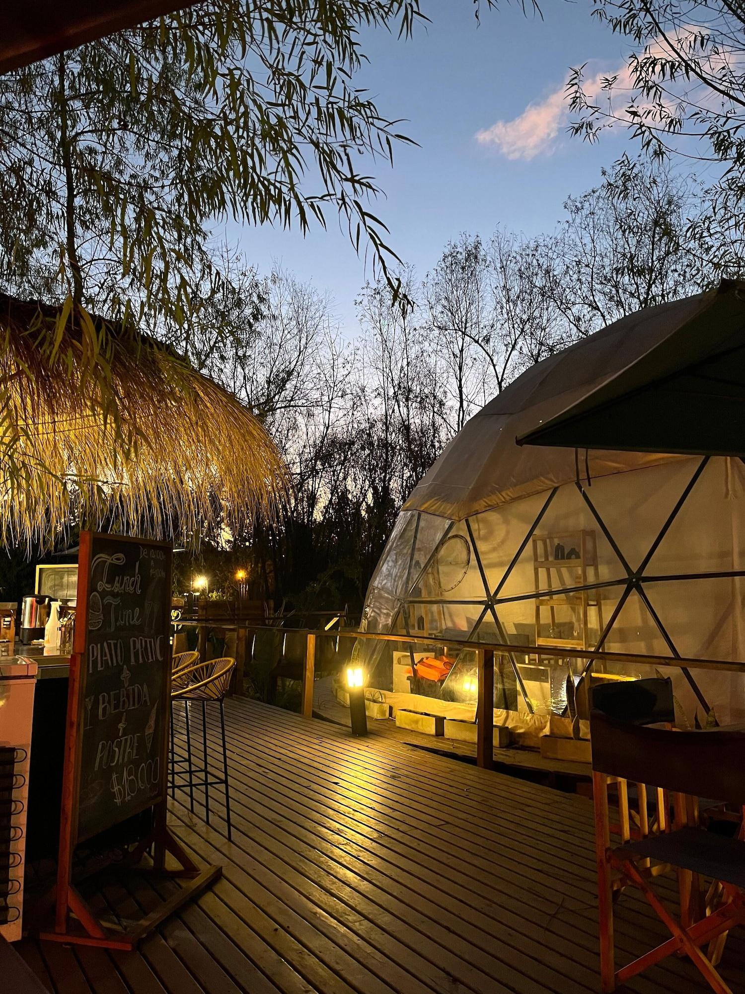 Vista Exterior Brisas del lago Glamping