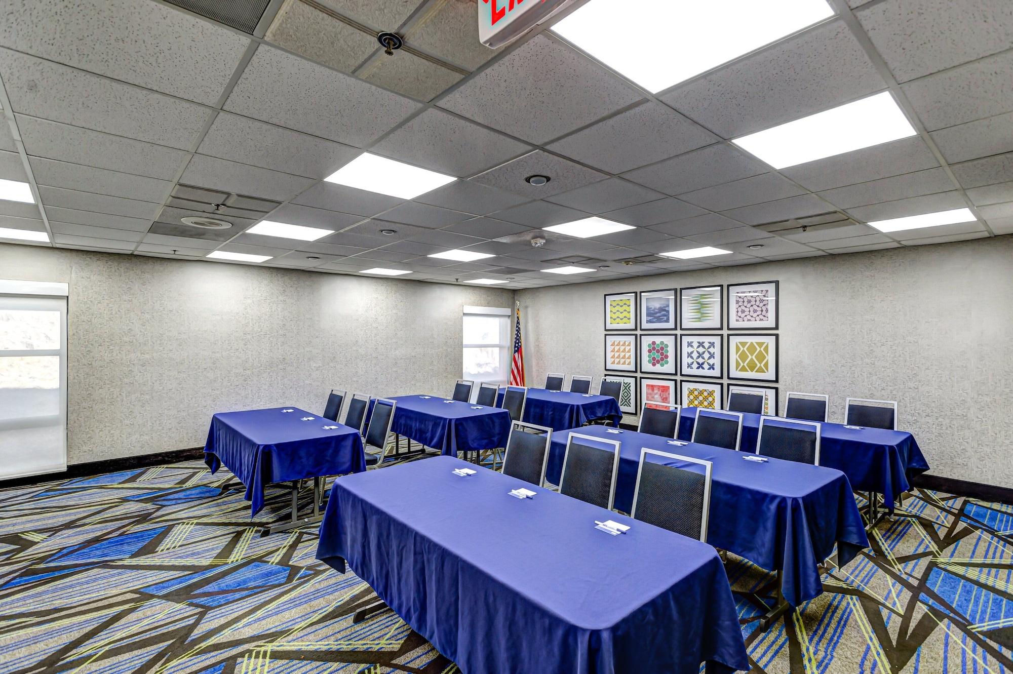 Sala de Reuniones Holiday Inn Express Hillsborough by IHG