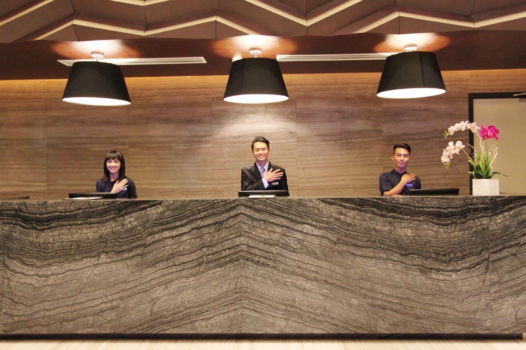 Vista Lobby Grandis Hotel