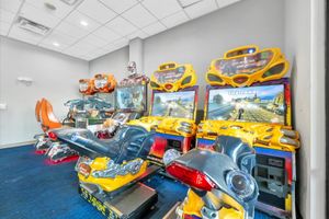 Alquiler Vacacional - Disney-themed With Arcade Gym Pools Hot Tub