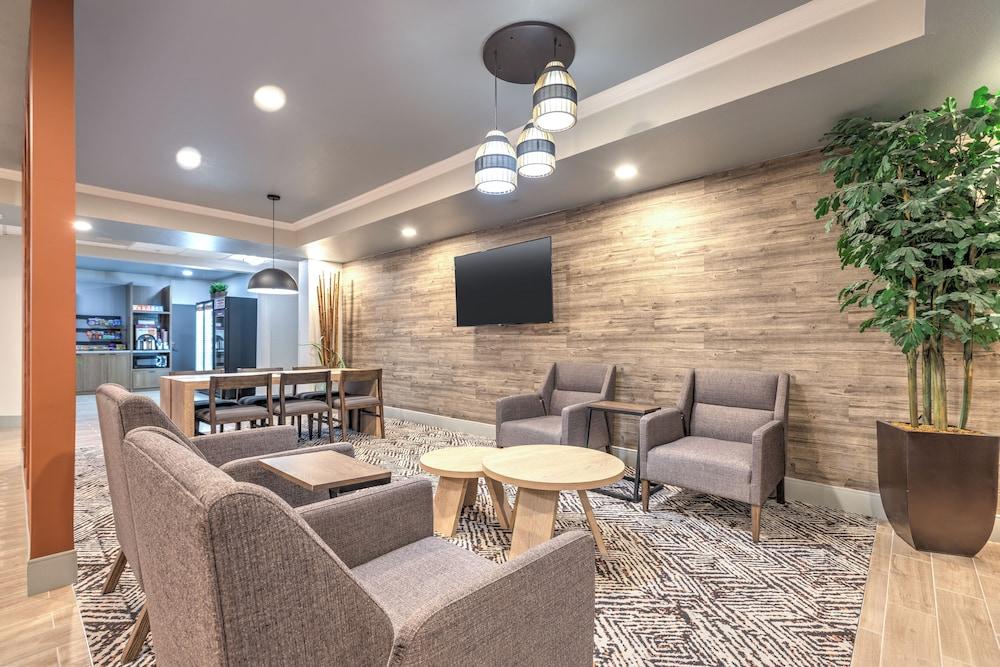 Vista Lobby Candlewood Suites Houston (The Woodlands) by IHG