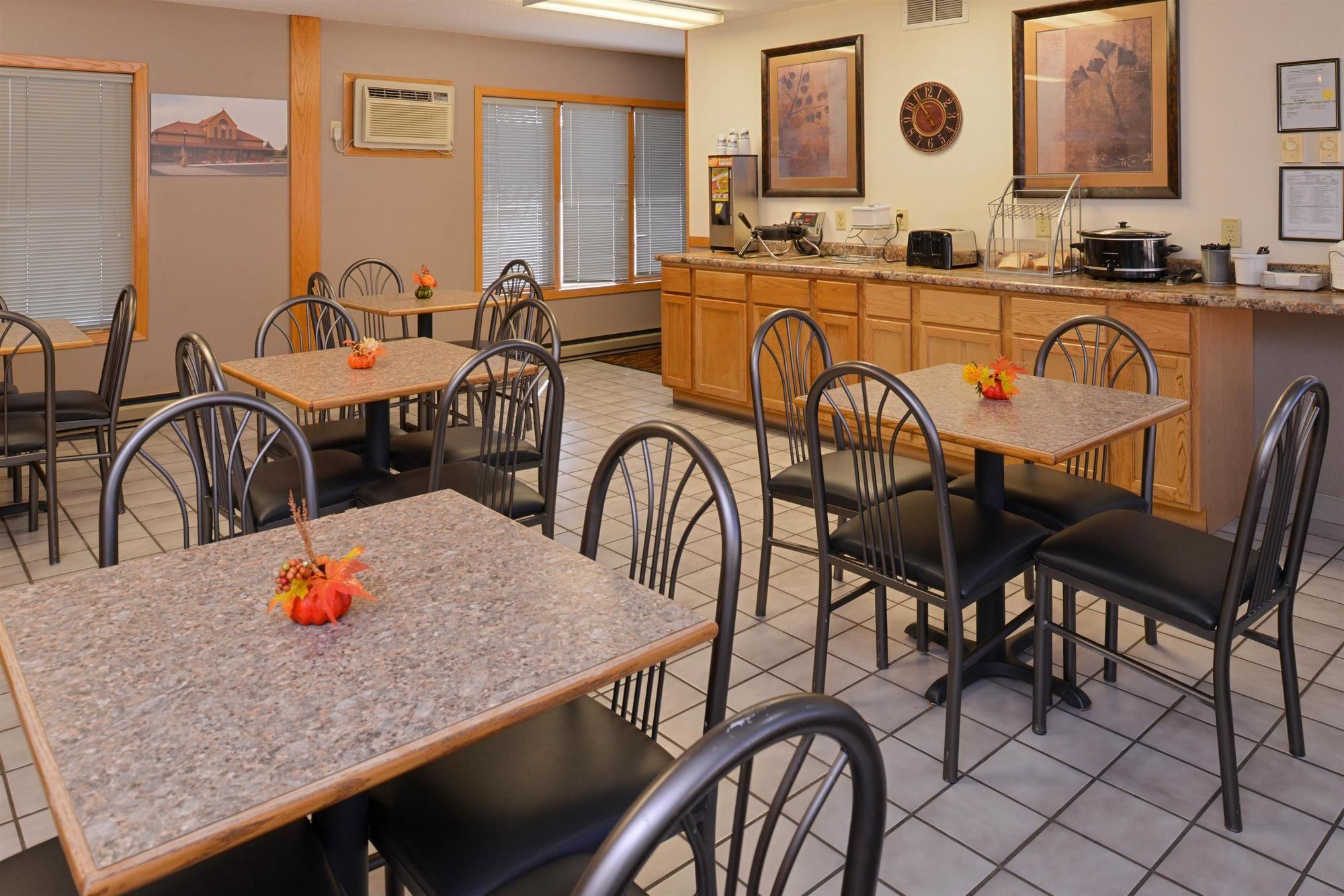 Restaurant Americas Best Value Inn & Suites Atlantic