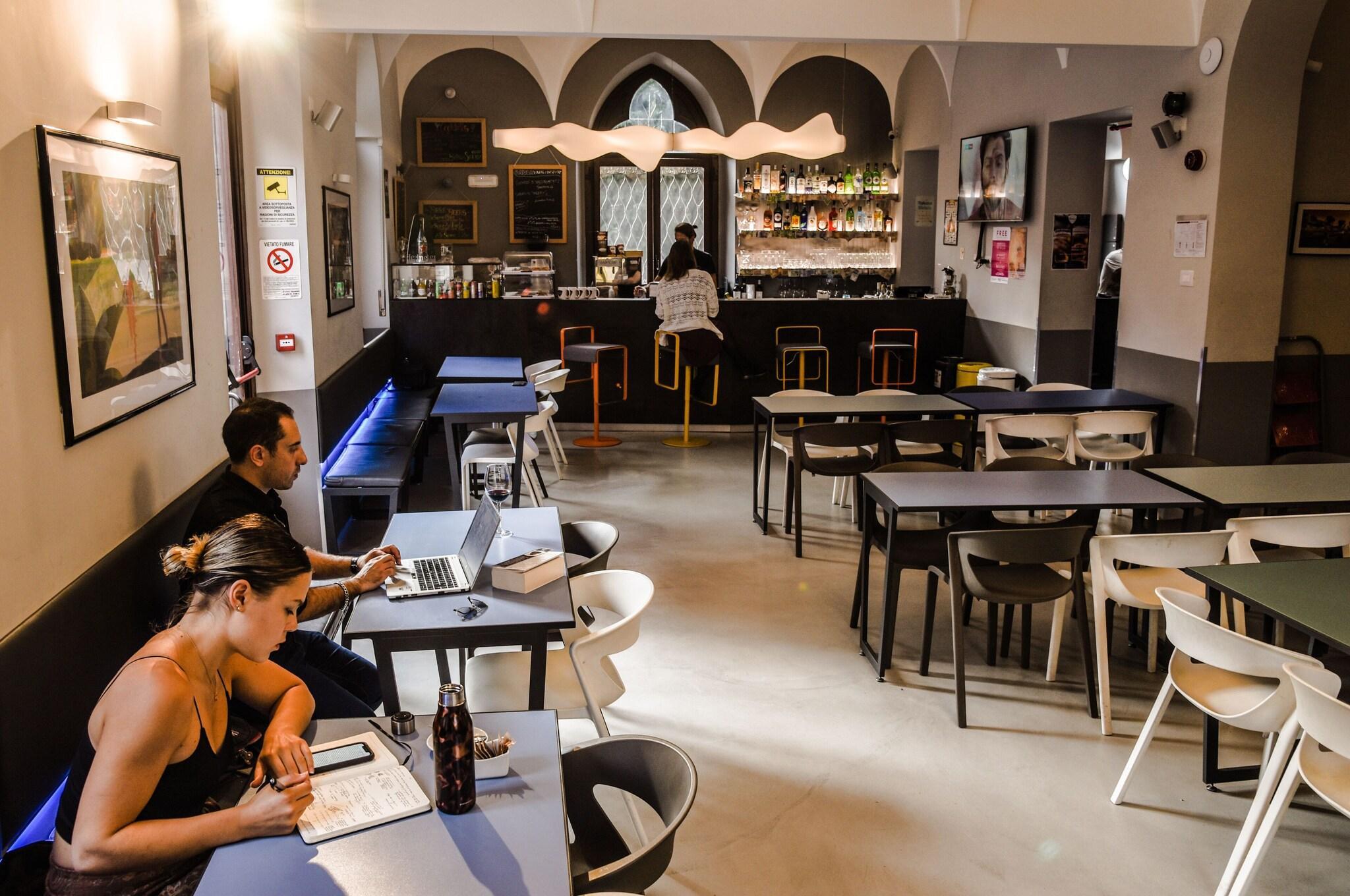 Restaurant Babila Hostel & Bistrot