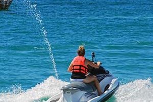 Actividad - Alquiler de moto de agua en el Mar Rojo