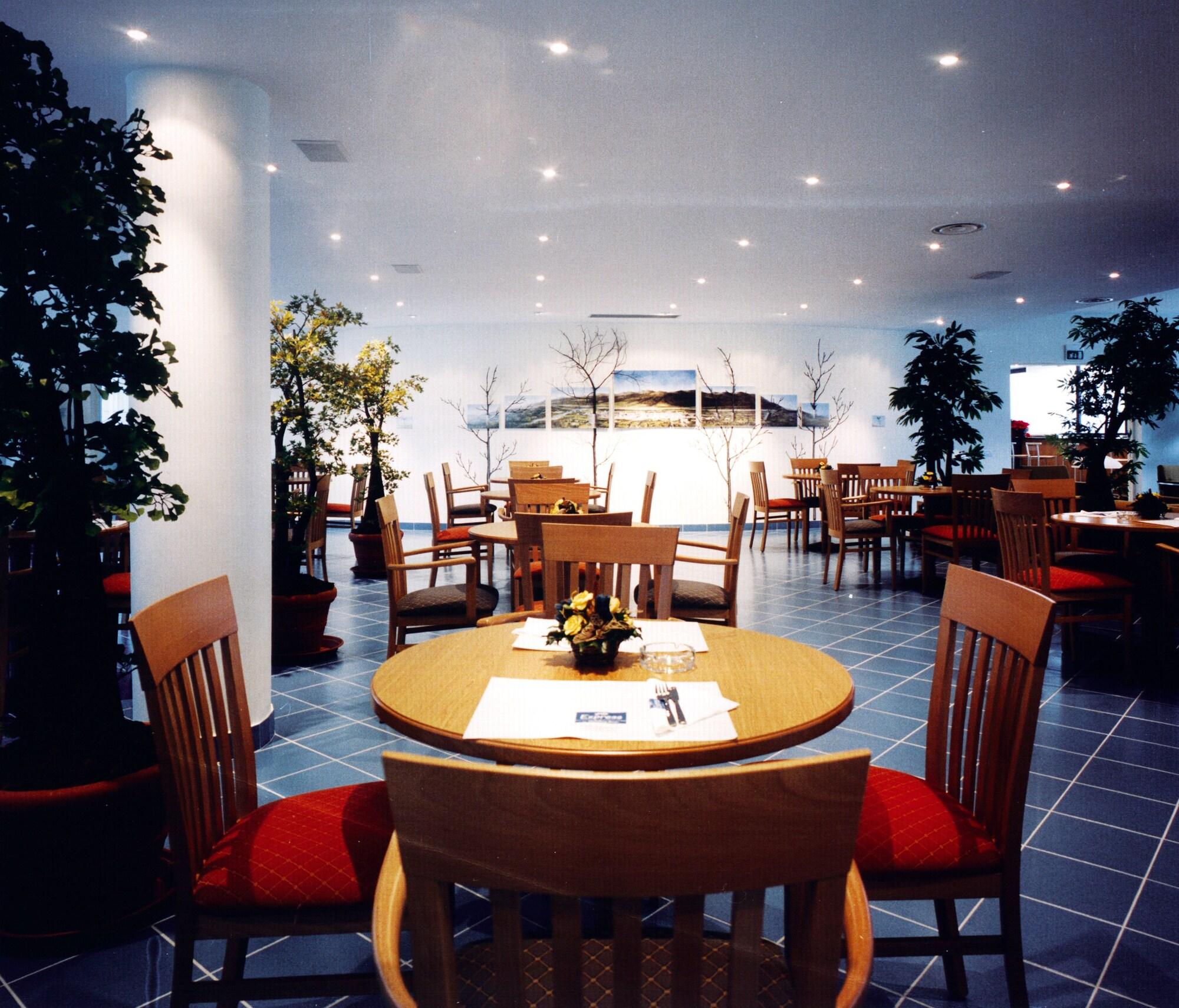 Restaurant Express Hotel Aosta East