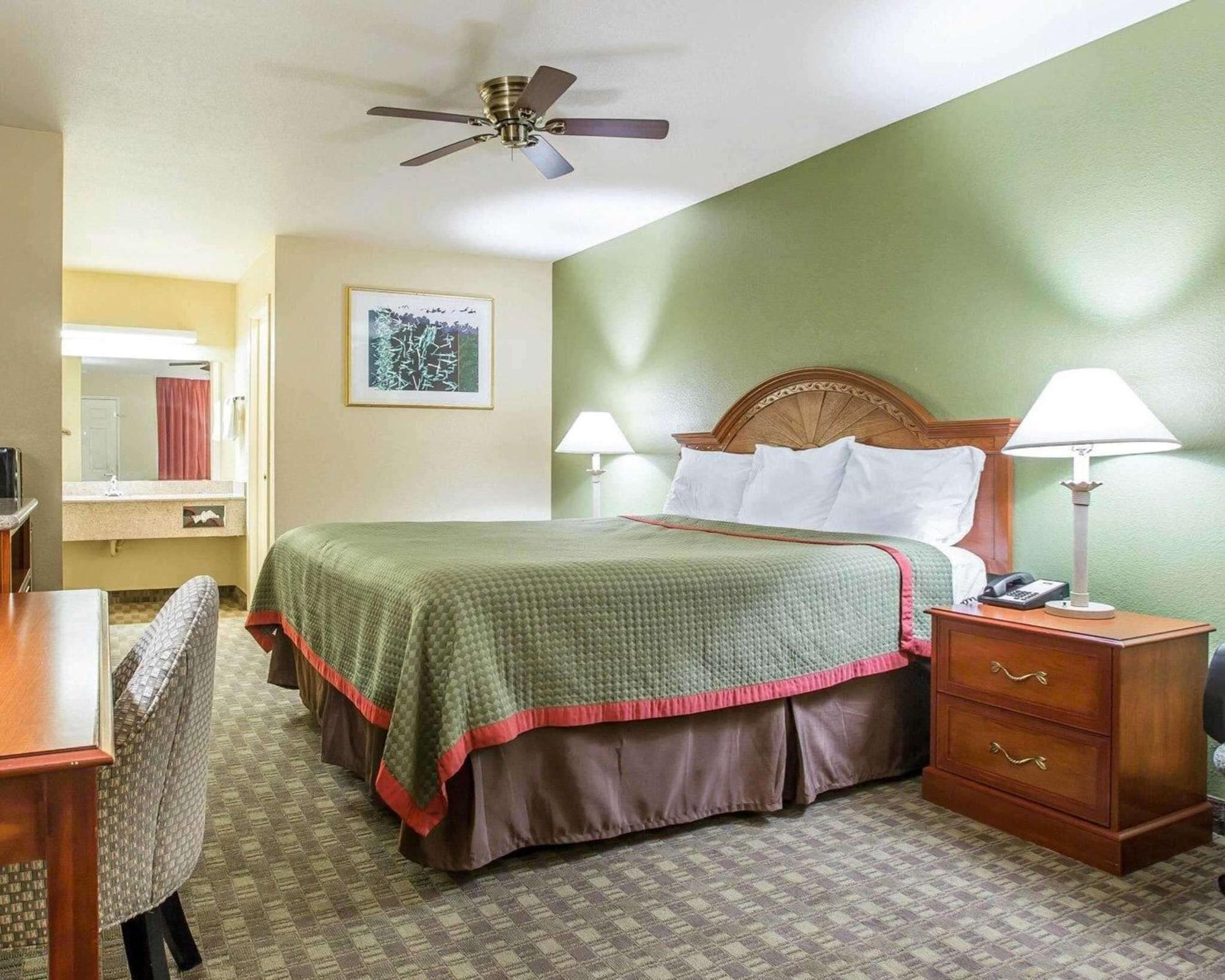 Habitación Rodeway Inn Delano