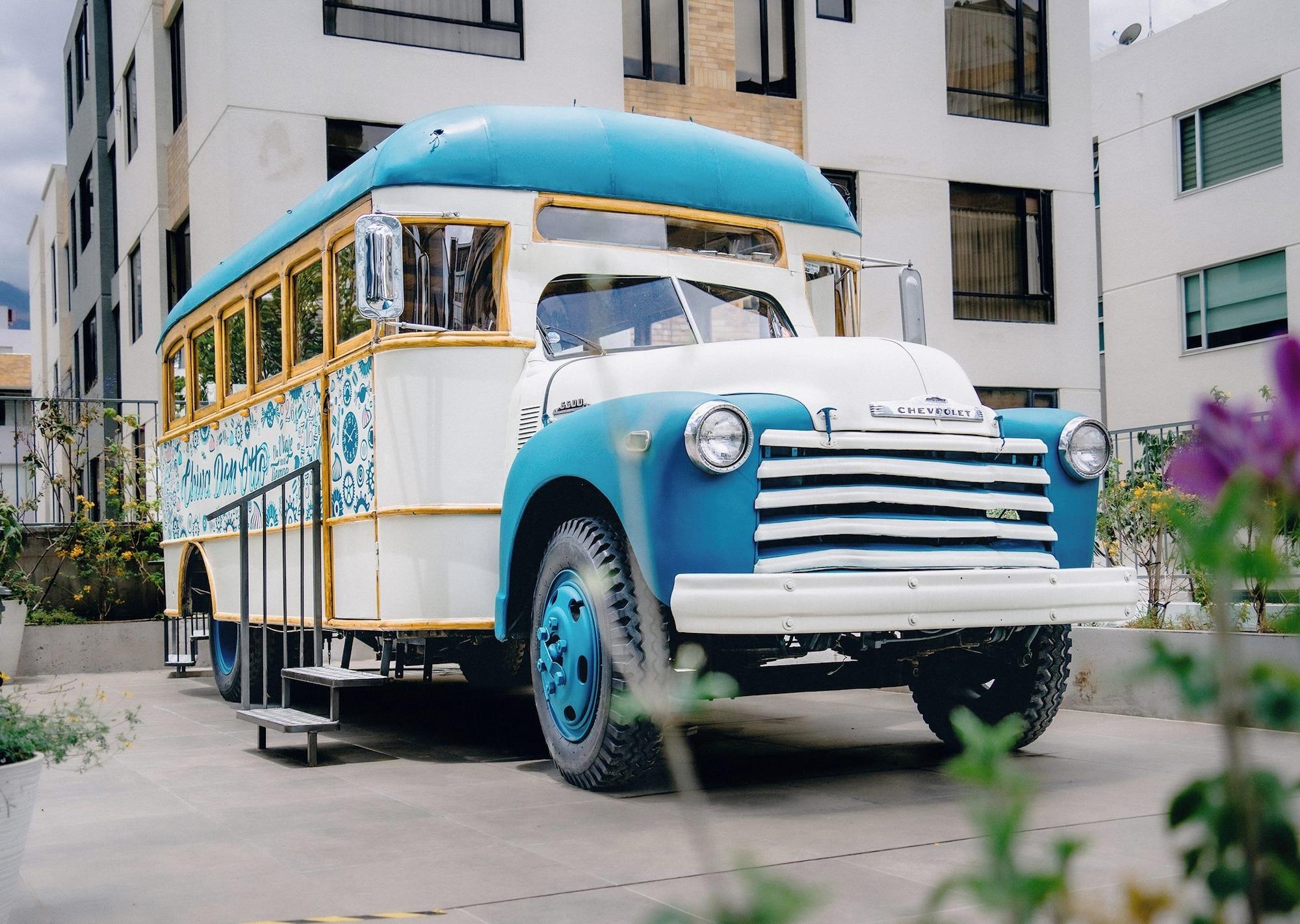 Vista Exterior GO Quito Hotel