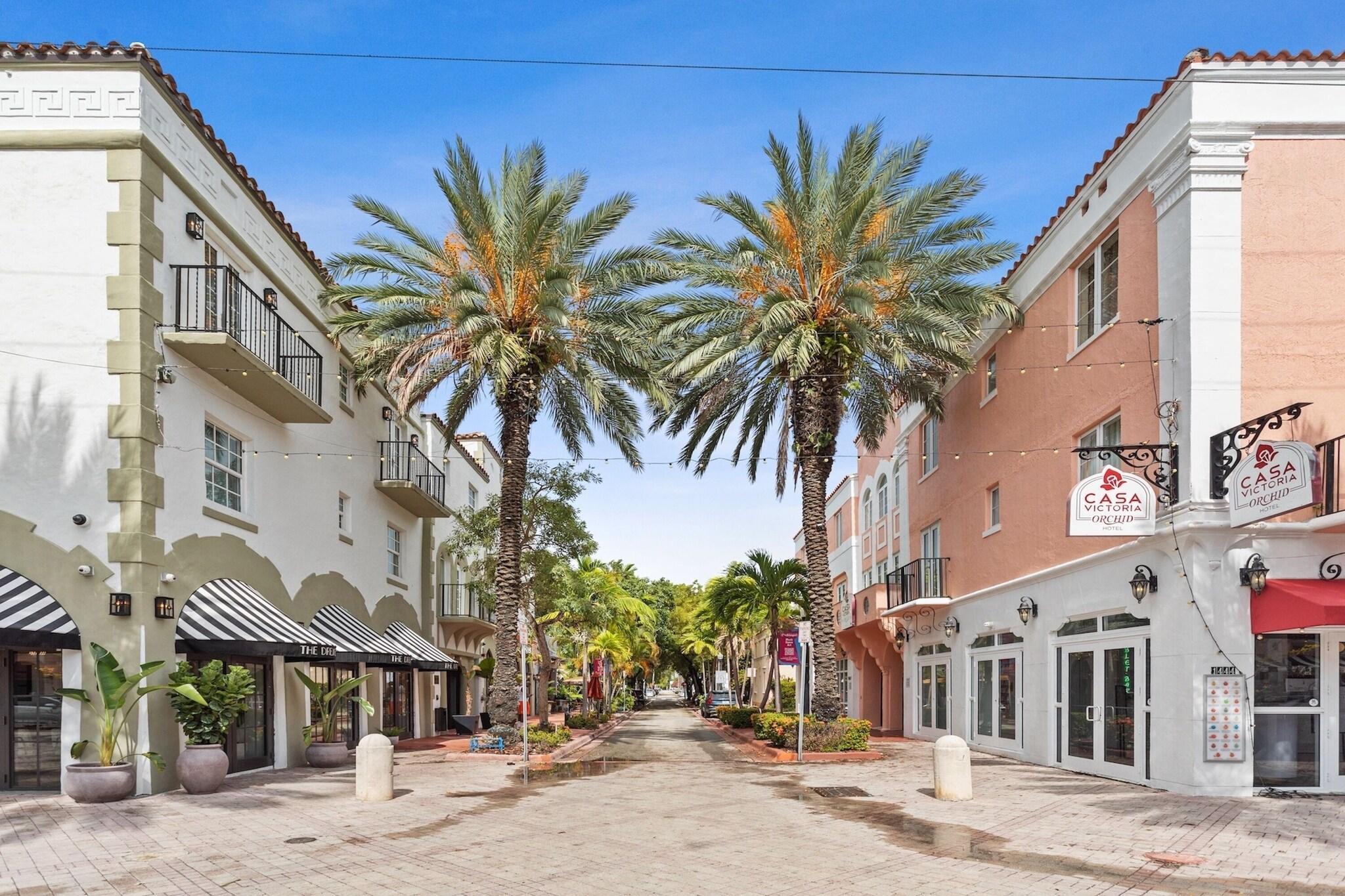 Vista Exterior Kasa El Paseo Miami Beach