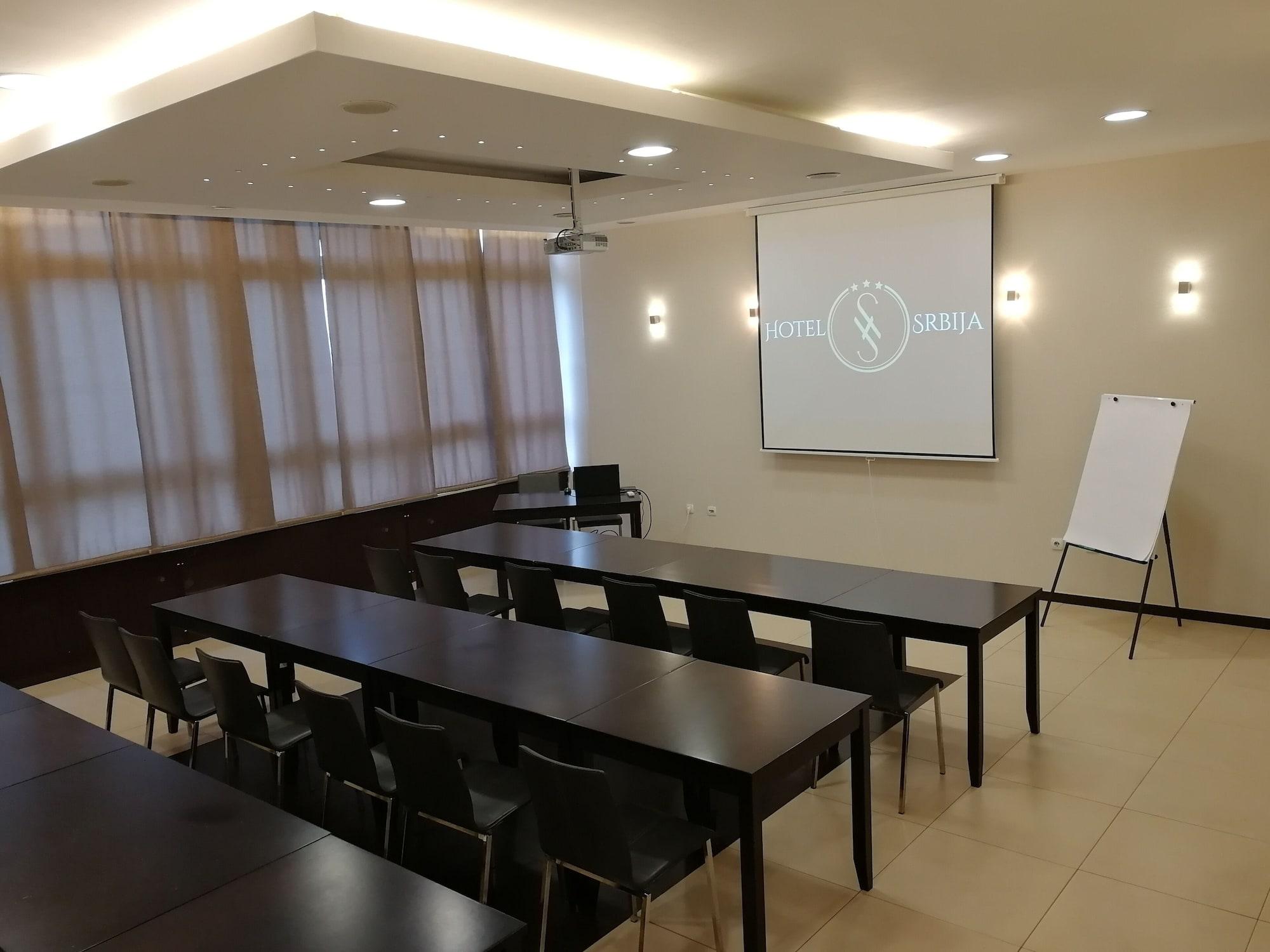 Sala de Reuniones Hotel Srbija