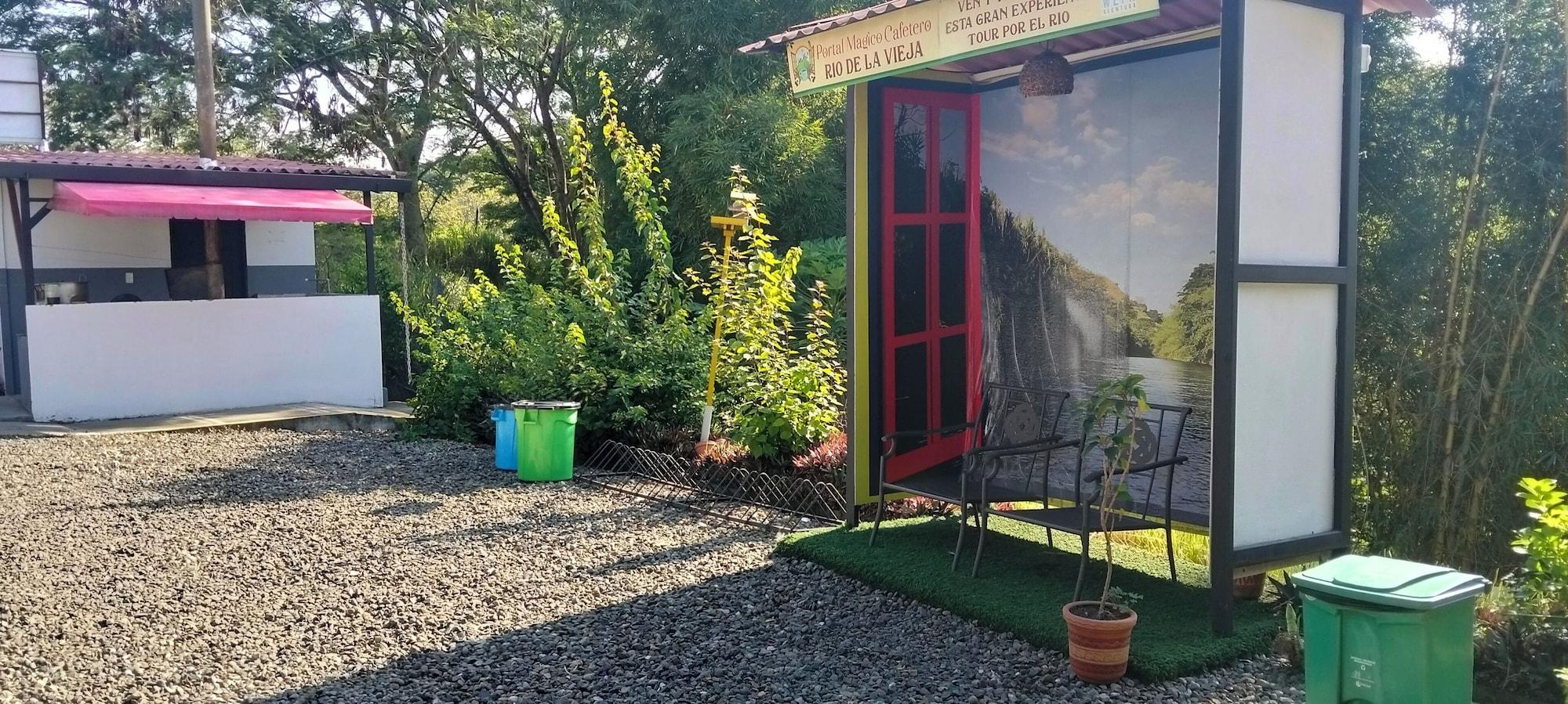 Vista Exterior Hotel portal magico cafetero