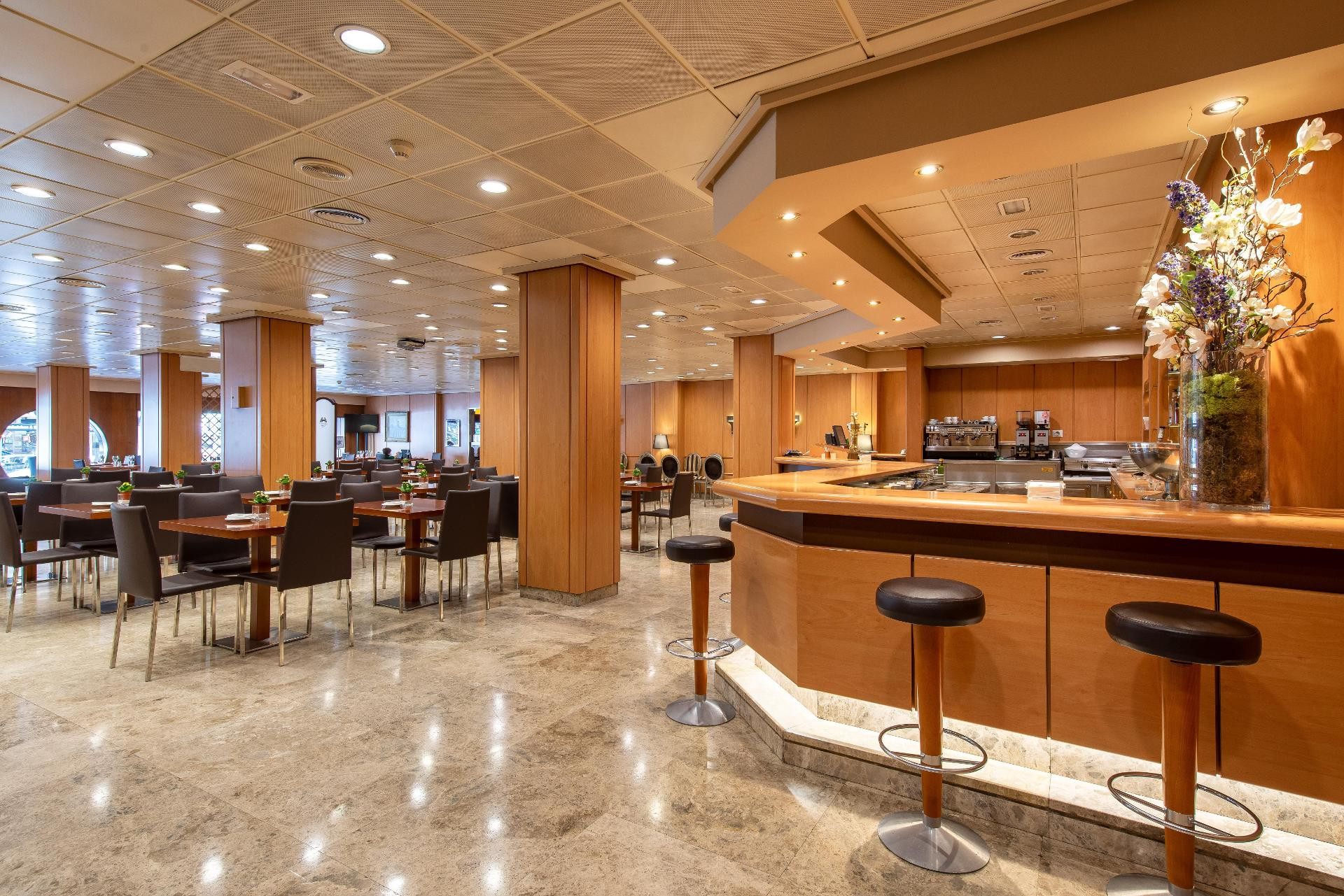 Bar/Salón Hotel Praga