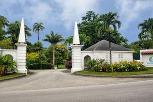 Alojamiento - Royal Glitter Bay Villas