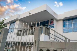 Alojamiento - The American Corner Hostel & Gastro Bar
