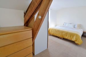 Alquiler Vacacional - Large villa for 10 people, green setting