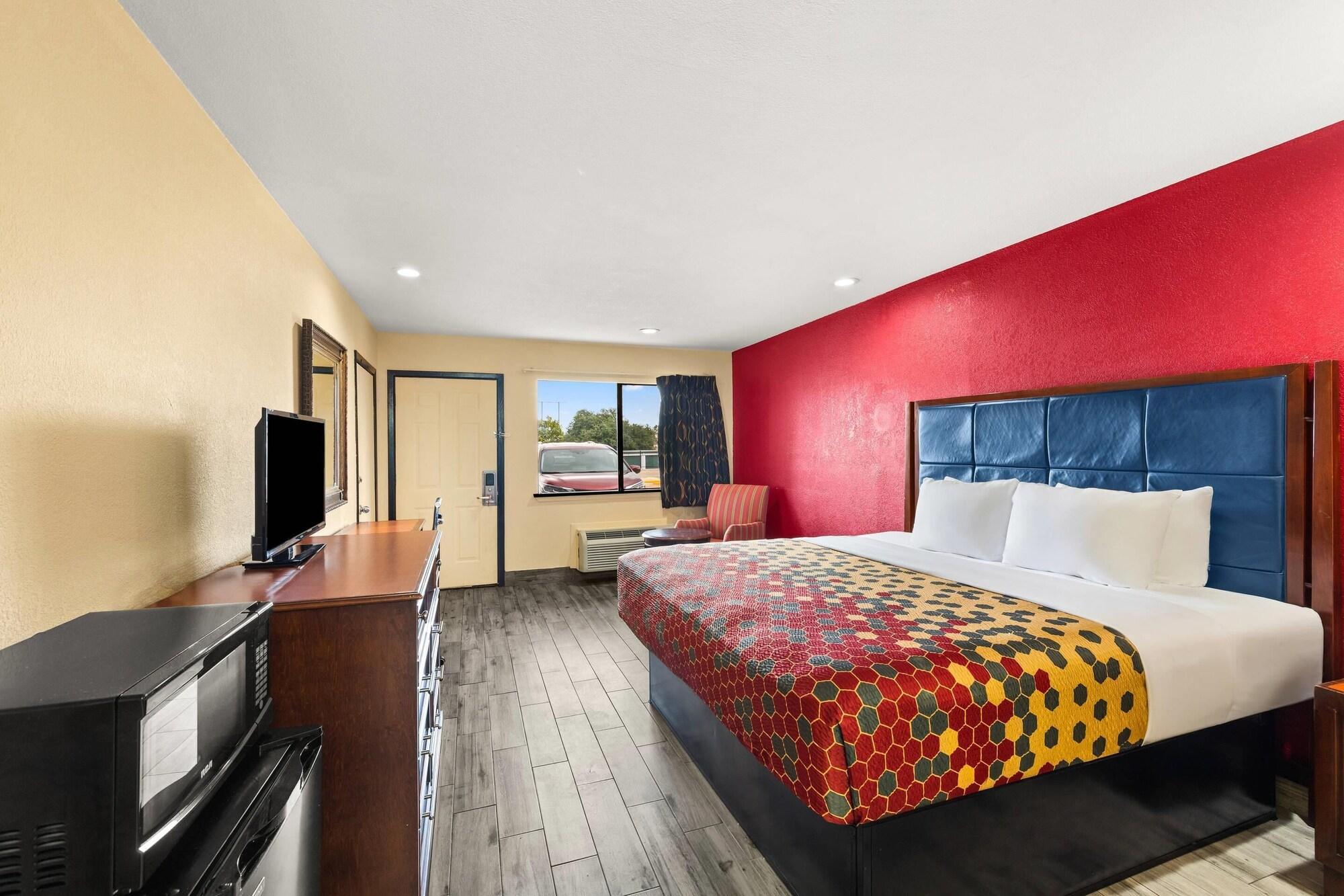 Varios Econo Lodge