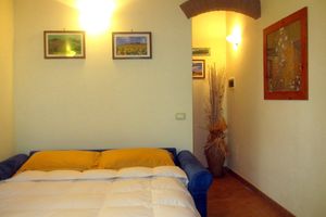 Alojamiento - YELLOW APARTMENT -Farmhouse whit Poll, Air conditioning, in the heart of Tuscany