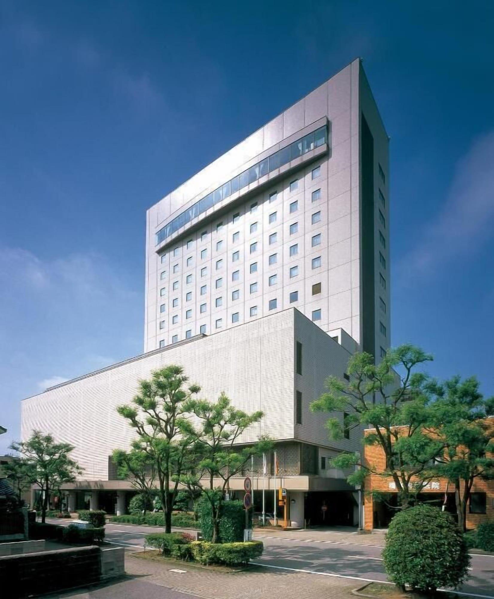 Vista Exterior Hotel New Otani Takaoka