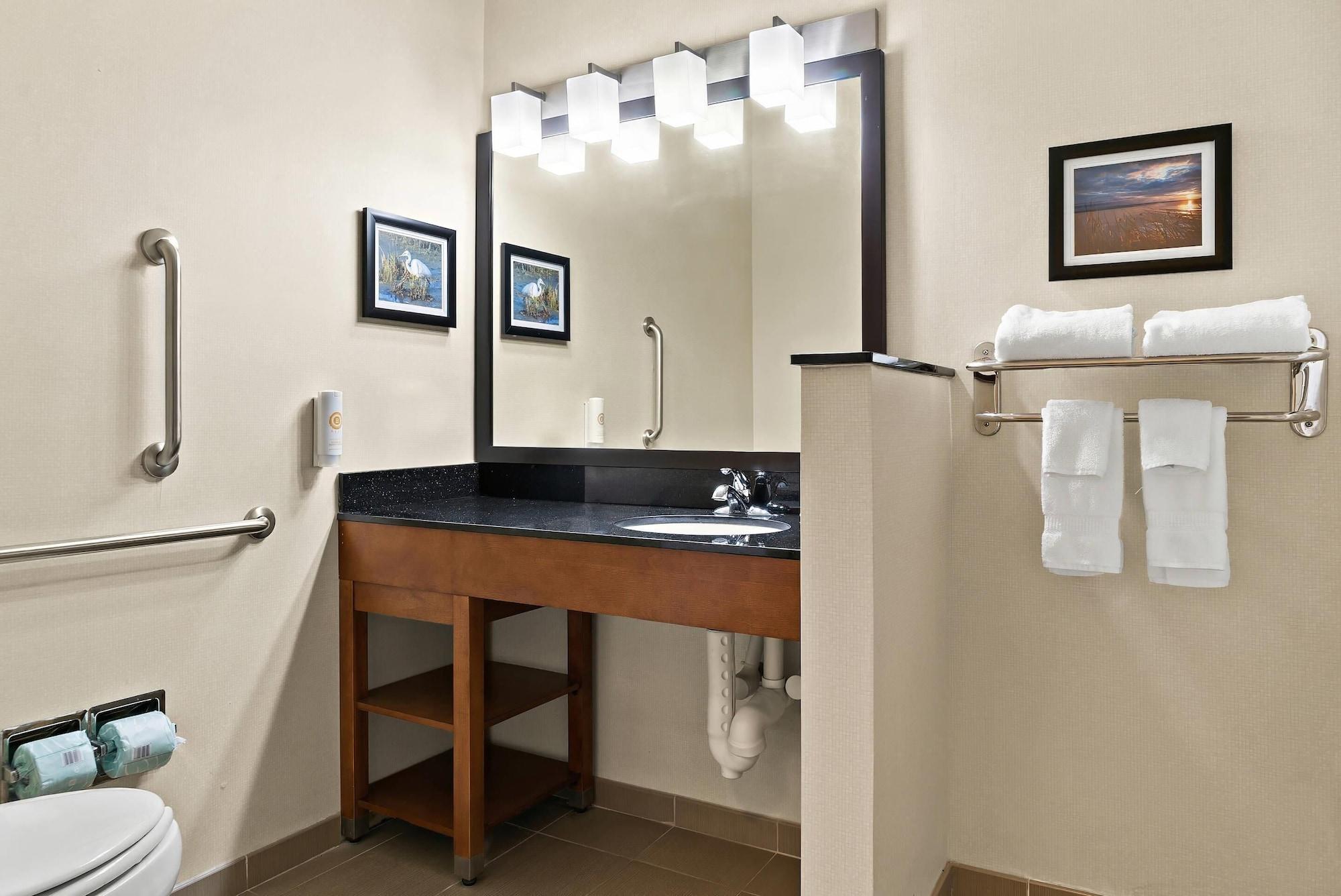 Habitación Econo Lodge Inn & Suites Laredo - Nuevo Laredo