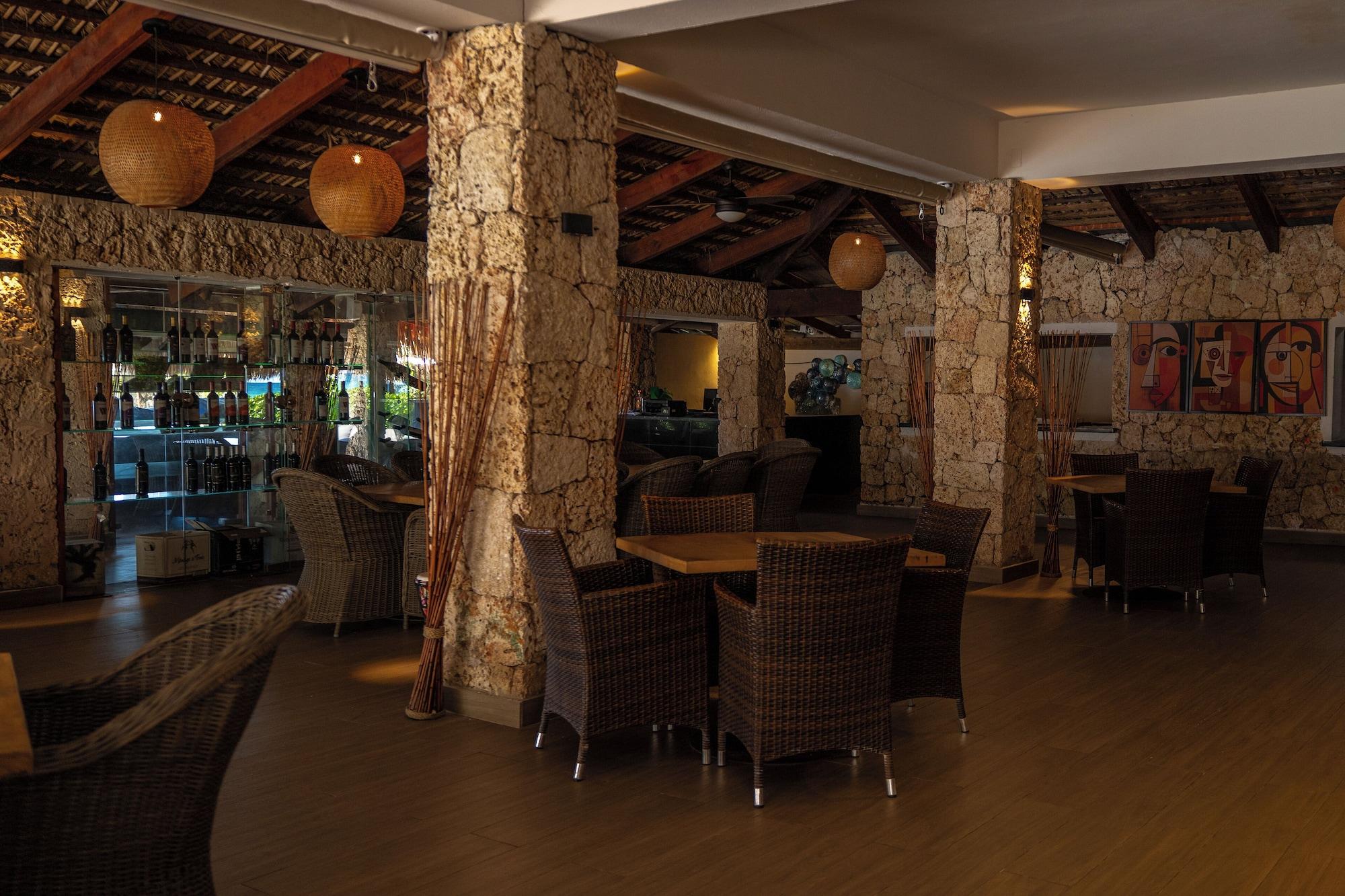 Restaurant TBR by Mega Stays