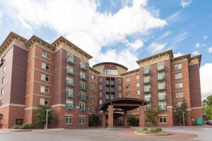 Alojamiento - Drury Inn & Suites Flagstaff