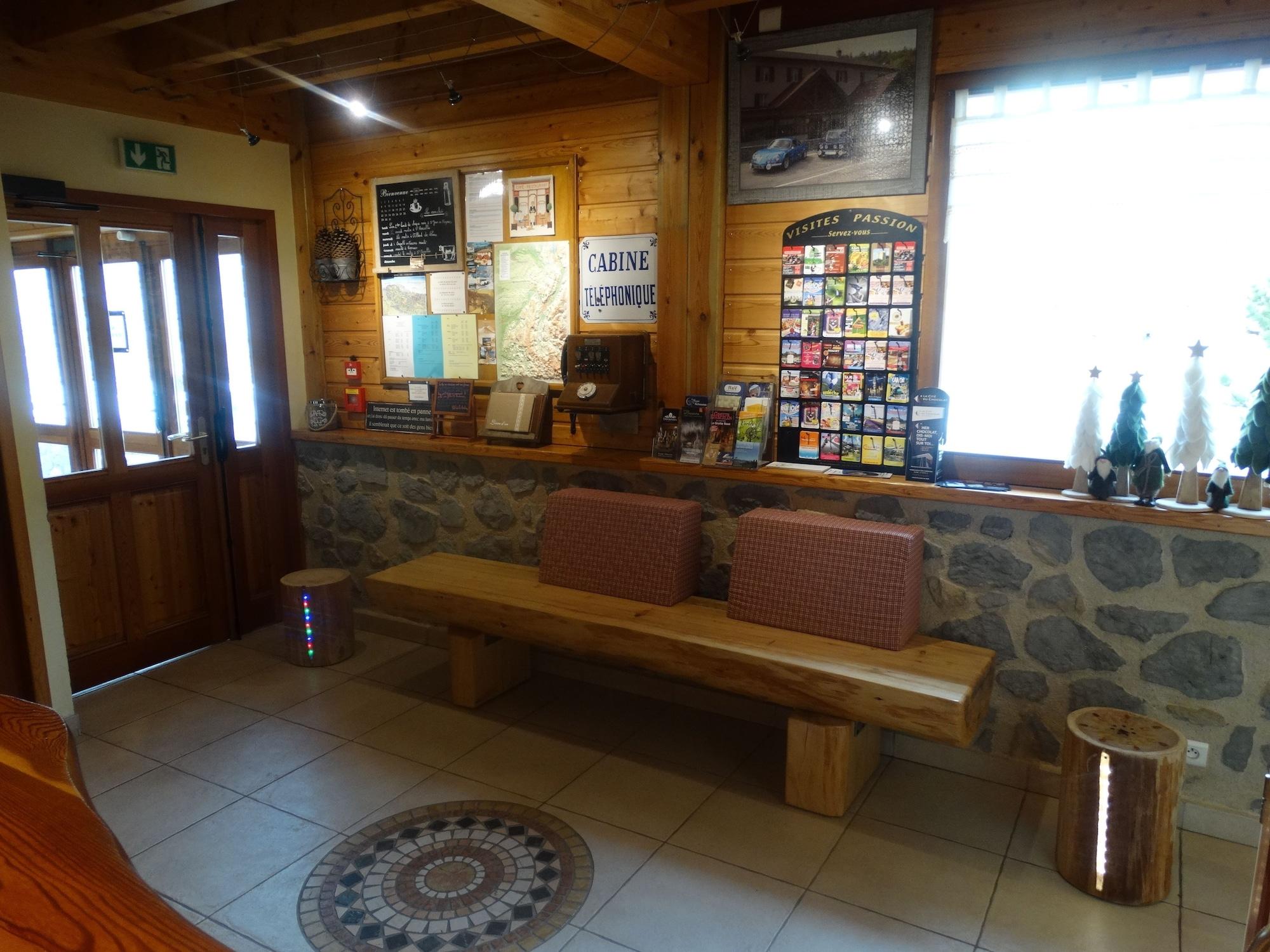 Vista Lobby Hôtel du Col de la Machine