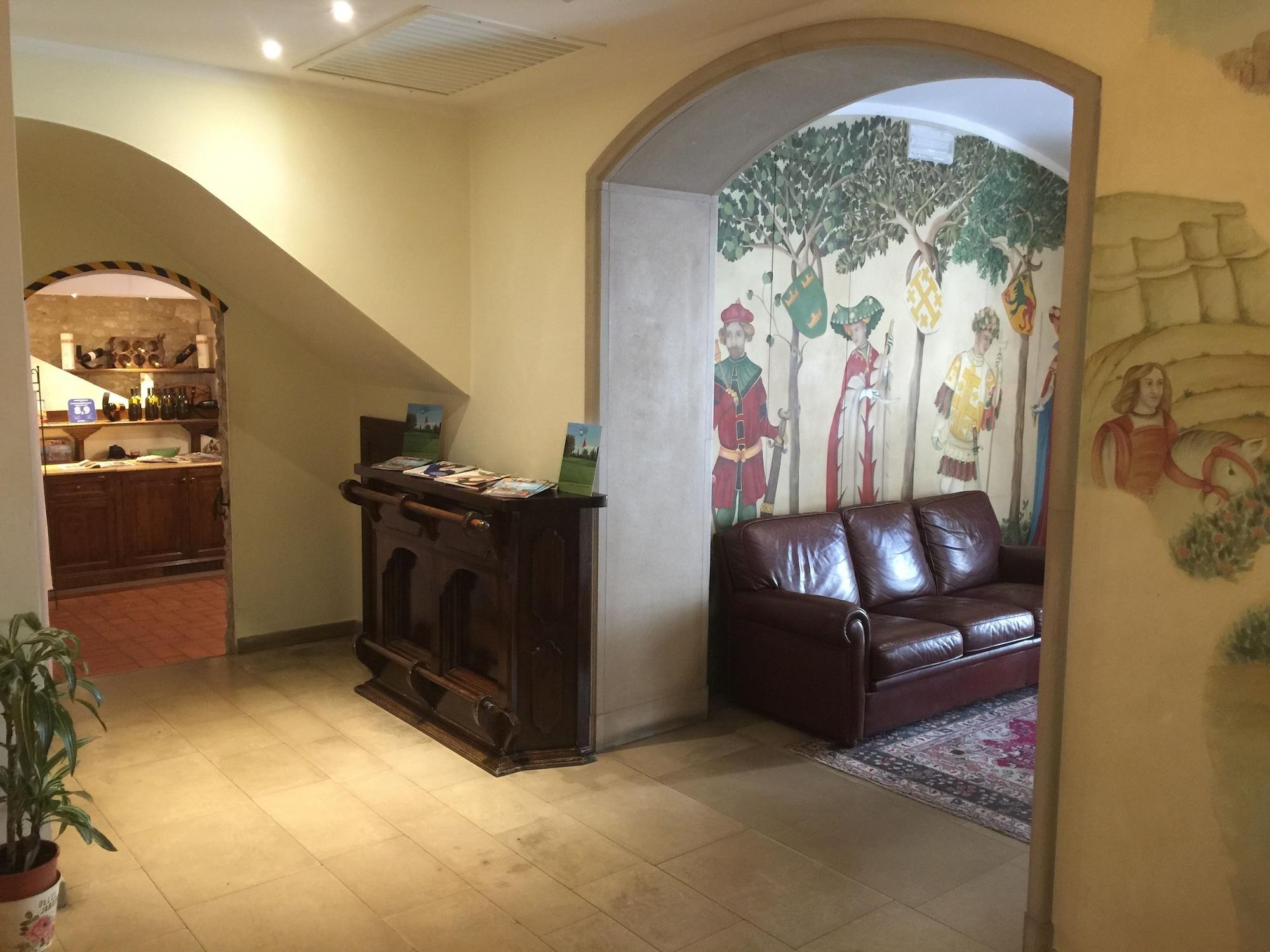 Vista Lobby Oste del Castello Wellness & Bike Hotel