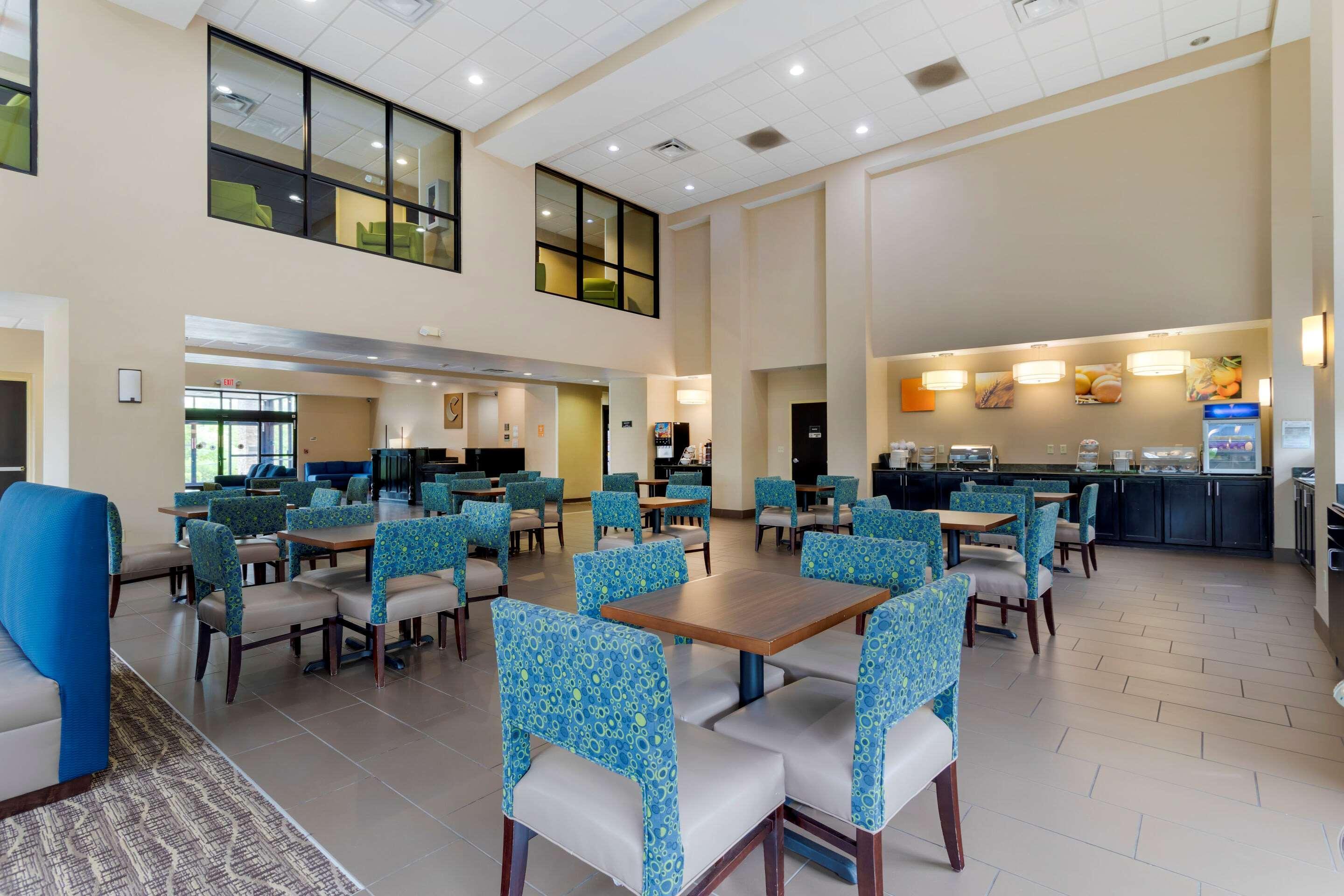 Restaurant Comfort Suites Kingsport South