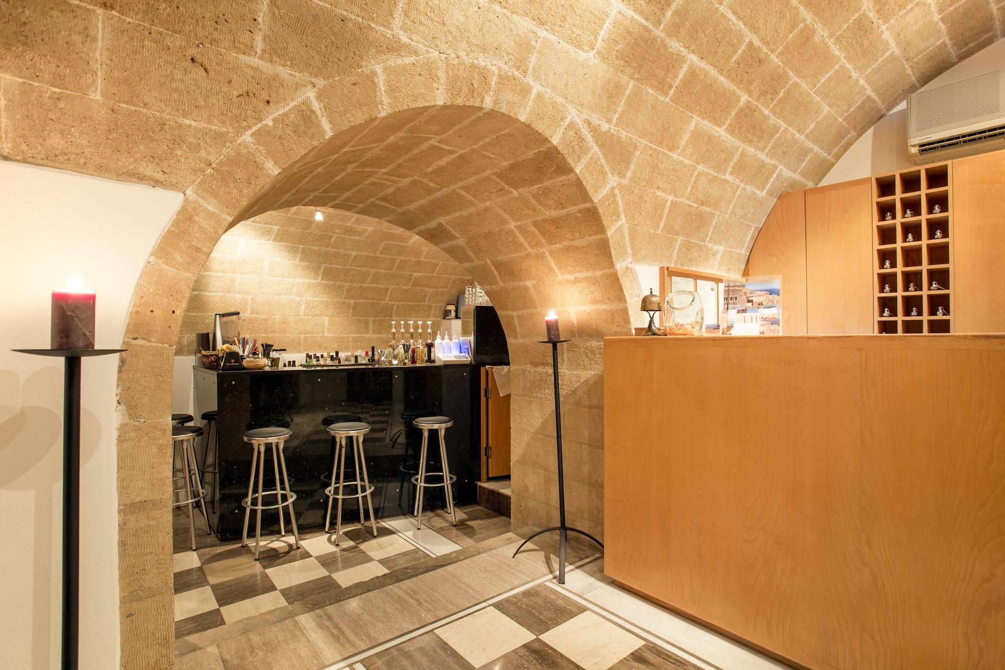 Vista Lobby Bastione Malvasia Hotel
