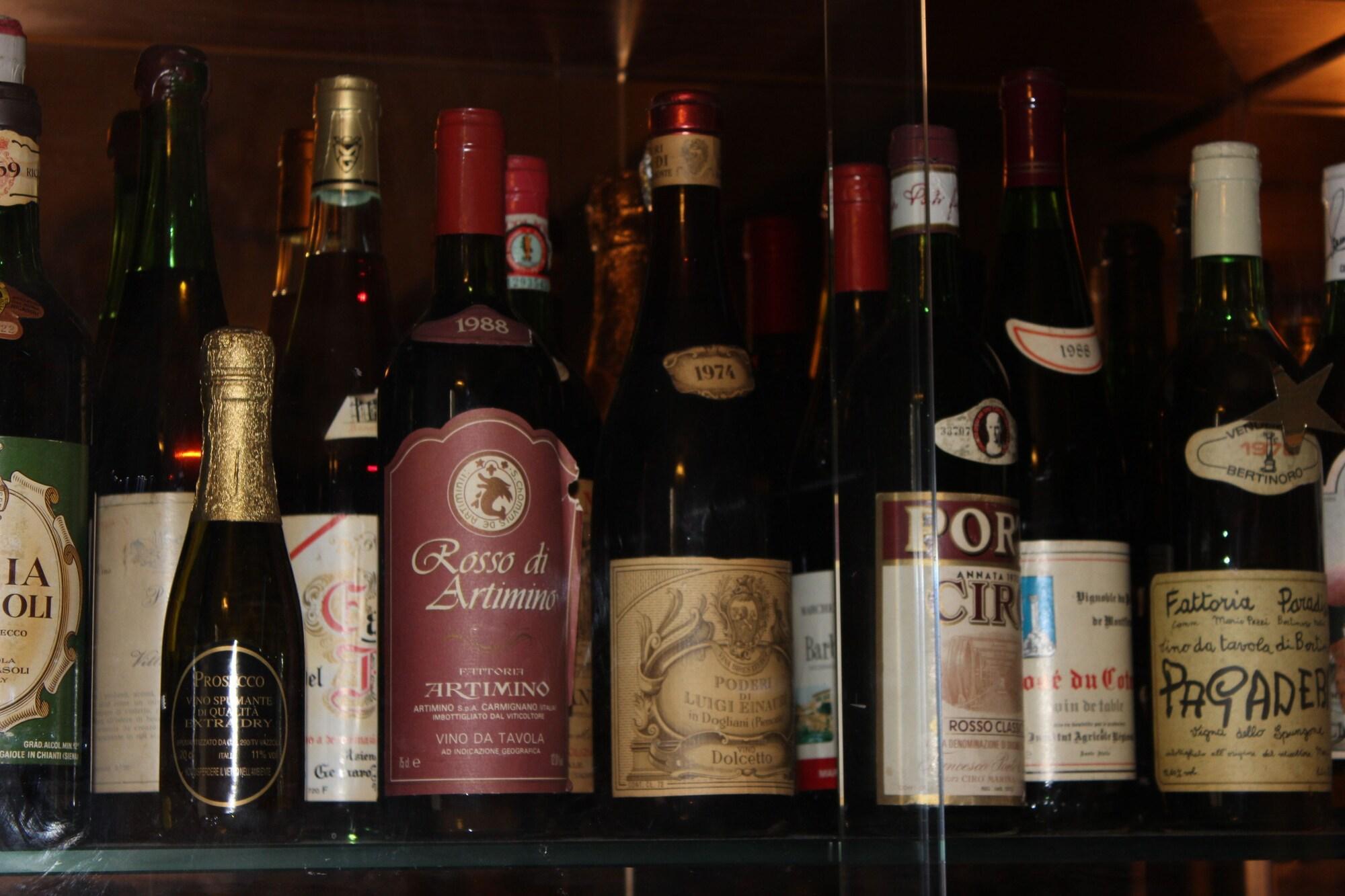 Bar/Salón Locanda da Renzo
