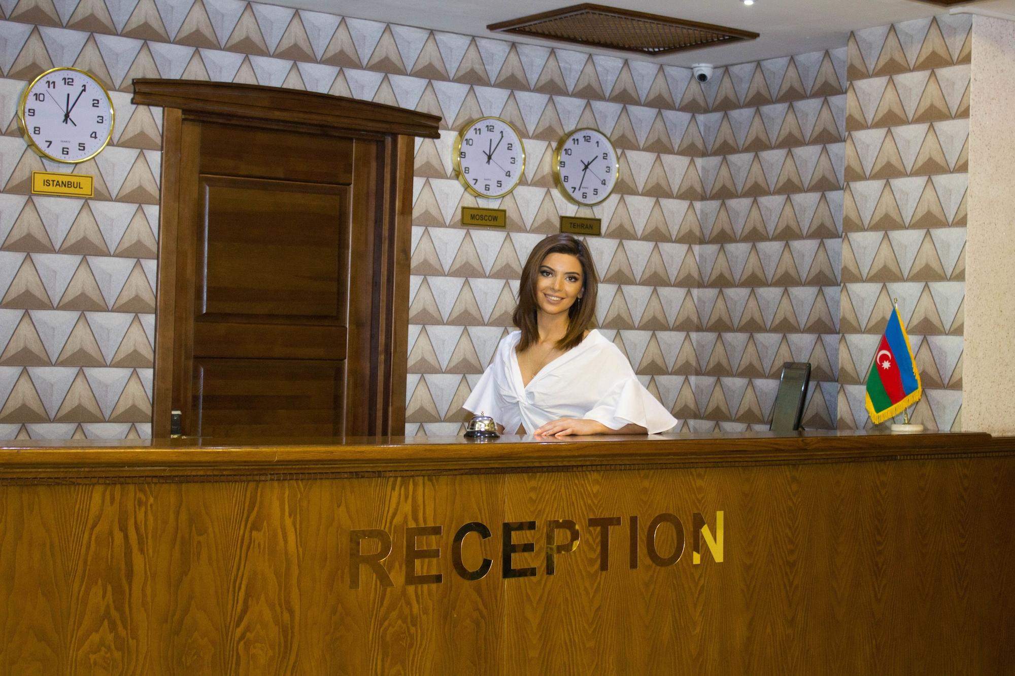 Vista Lobby New City Hotel