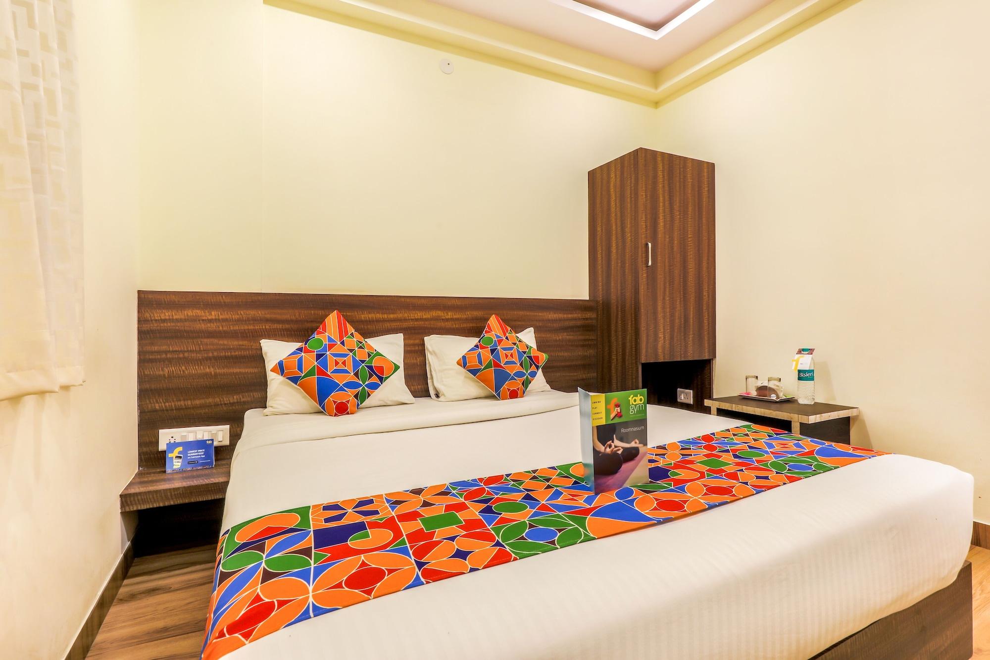 Equipamiento de Habitación FabHotel Royal Wood