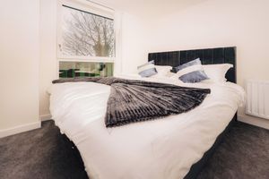 Alquiler Vacacional - -20% LUX Riverside Duplex Mansionette By LCY/ExCeL I <20min to Central London
