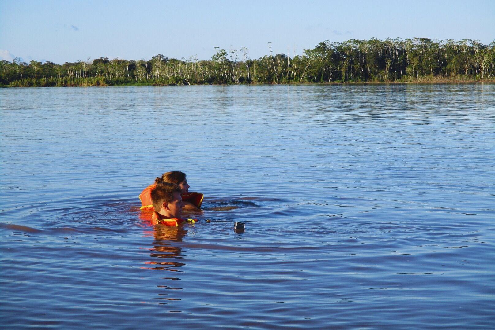 Playa Curassow Amazon Lodge