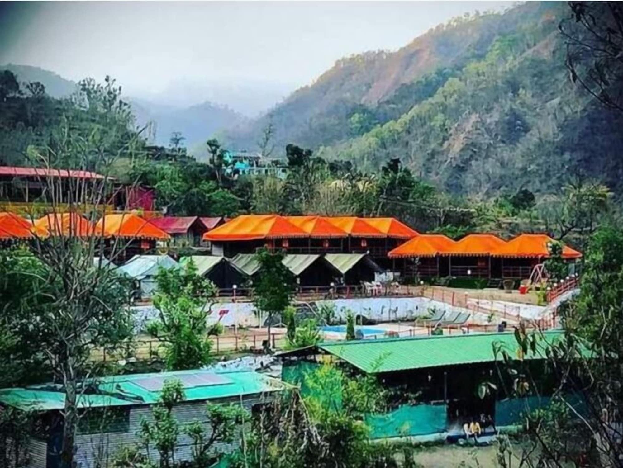 Vista Exterior Anandam Camping By GRB