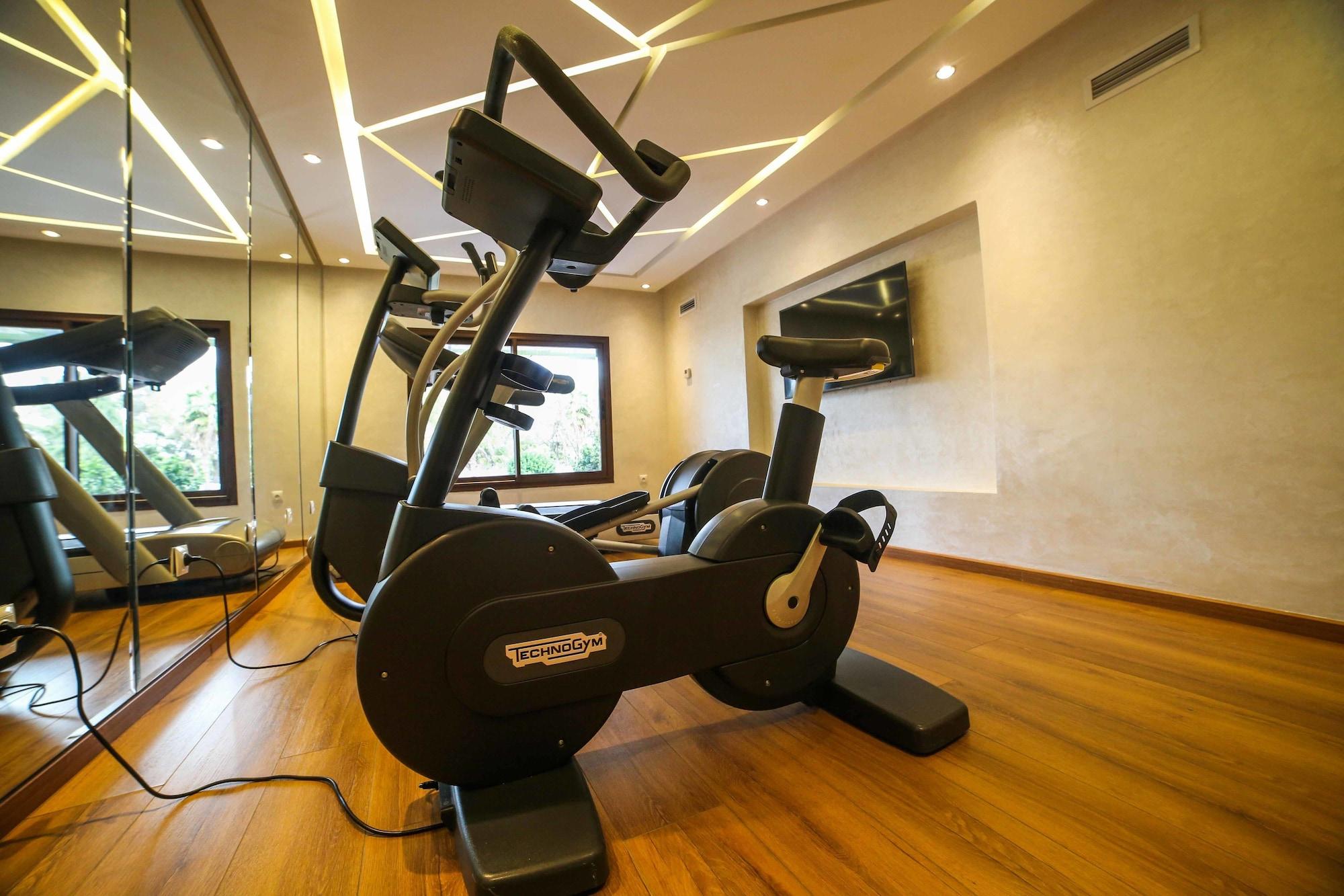 Gimnasio Suite Hotel Casa Diamond