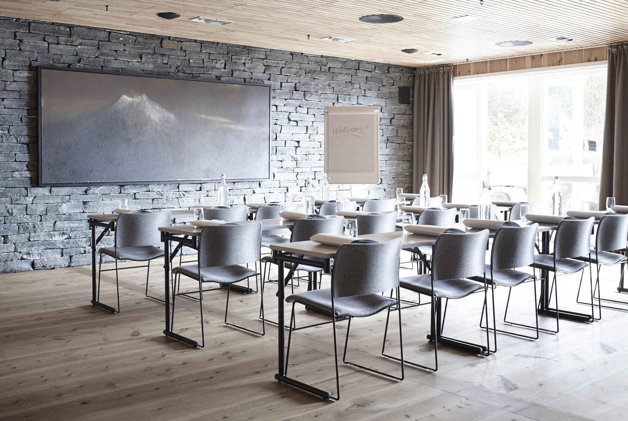 Sala de Reuniones Storfjord Hotel
