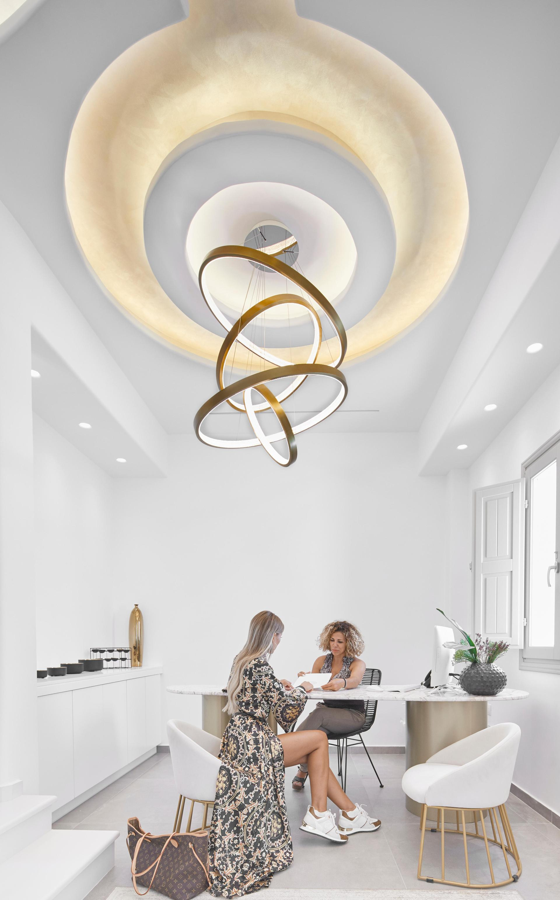 Vista Lobby Phōs The Boutique Luxury Hotel & Villas