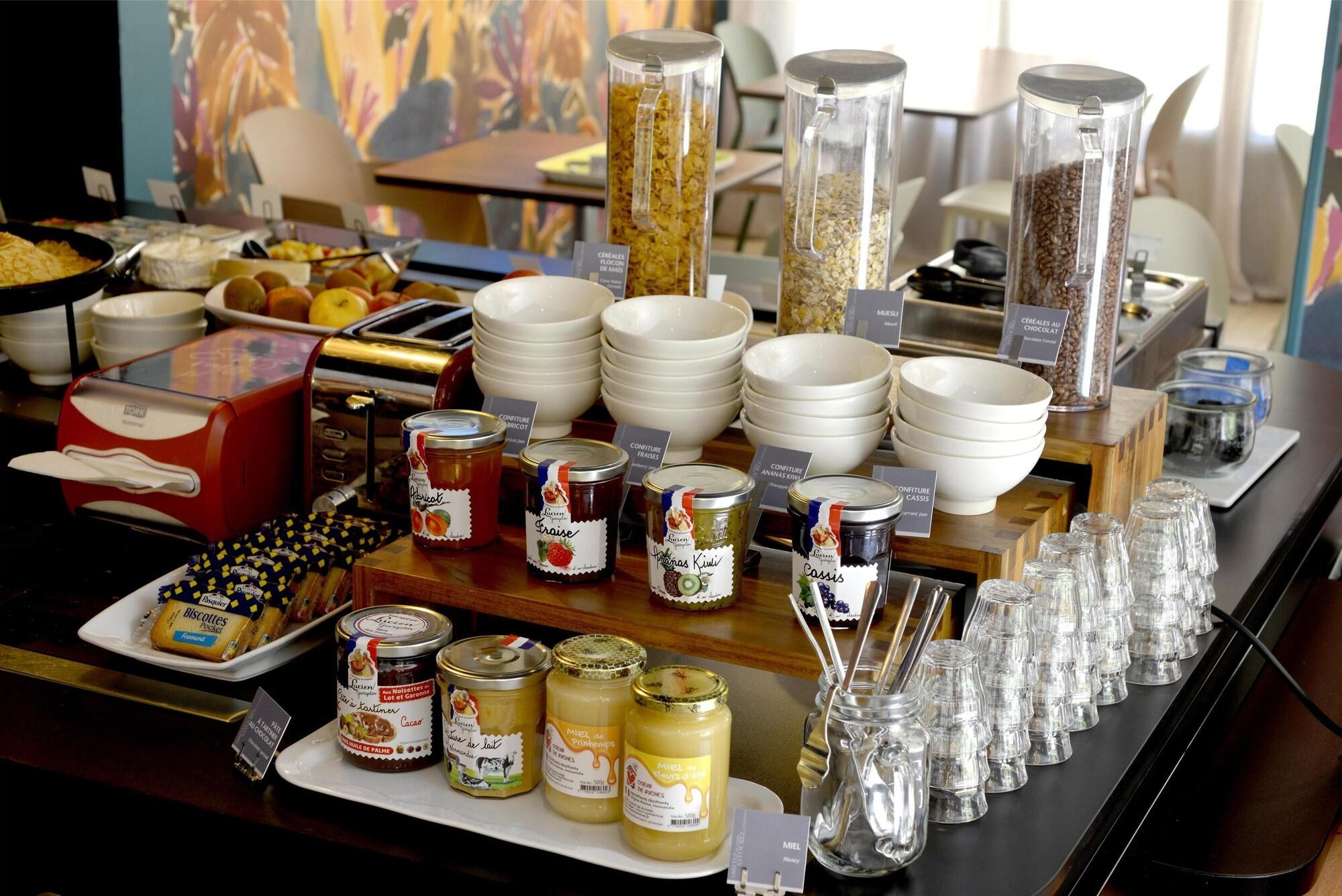 Restaurant KYRIAD HONFLEUR - La Riviere Saint Sauveur