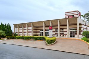 Alojamiento - ibis Paulinia