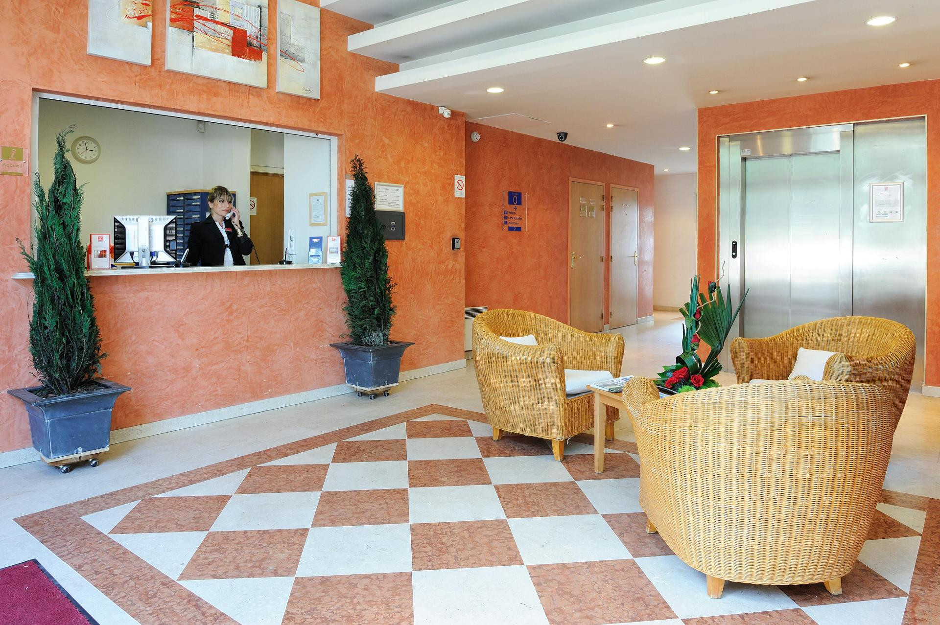 Vista Lobby Residhome Lyon Gerland