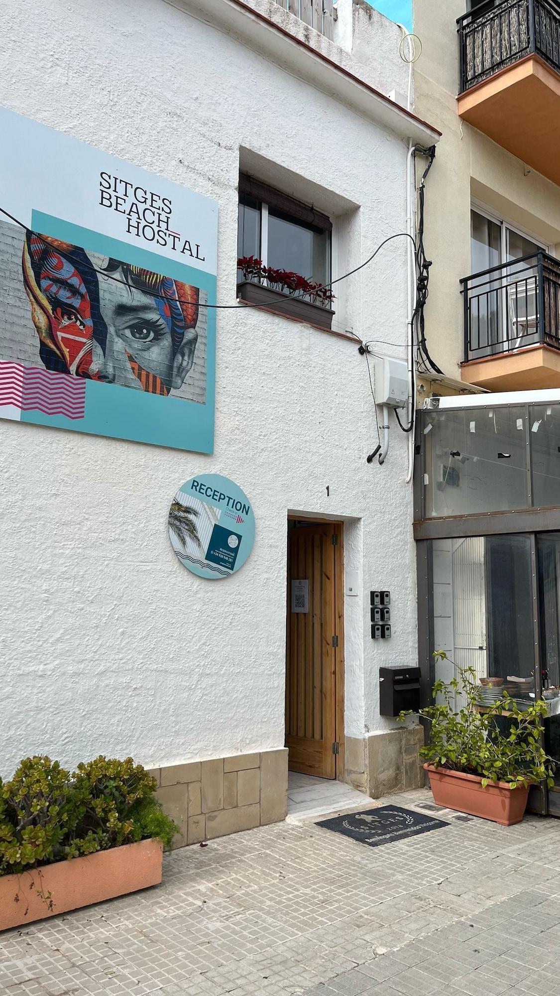 Vista Exterior Sitges Beach Hostal