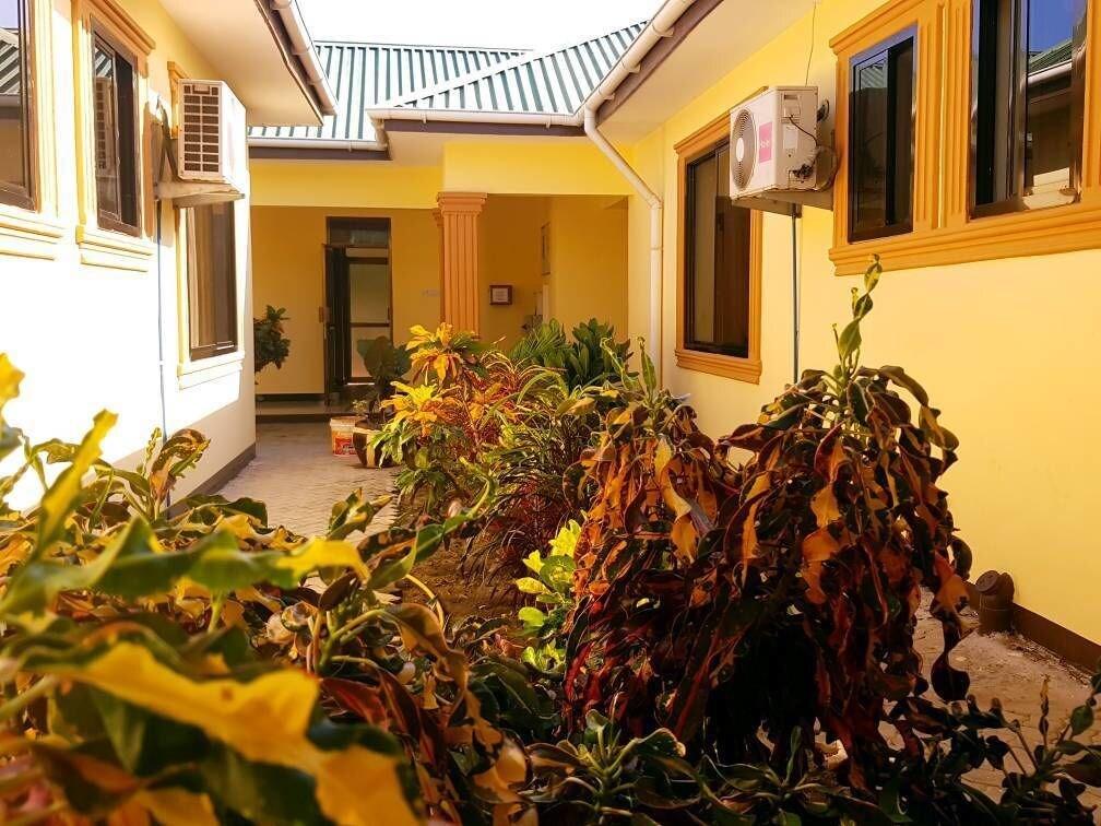 Varios Safari Lodge Kunduchi