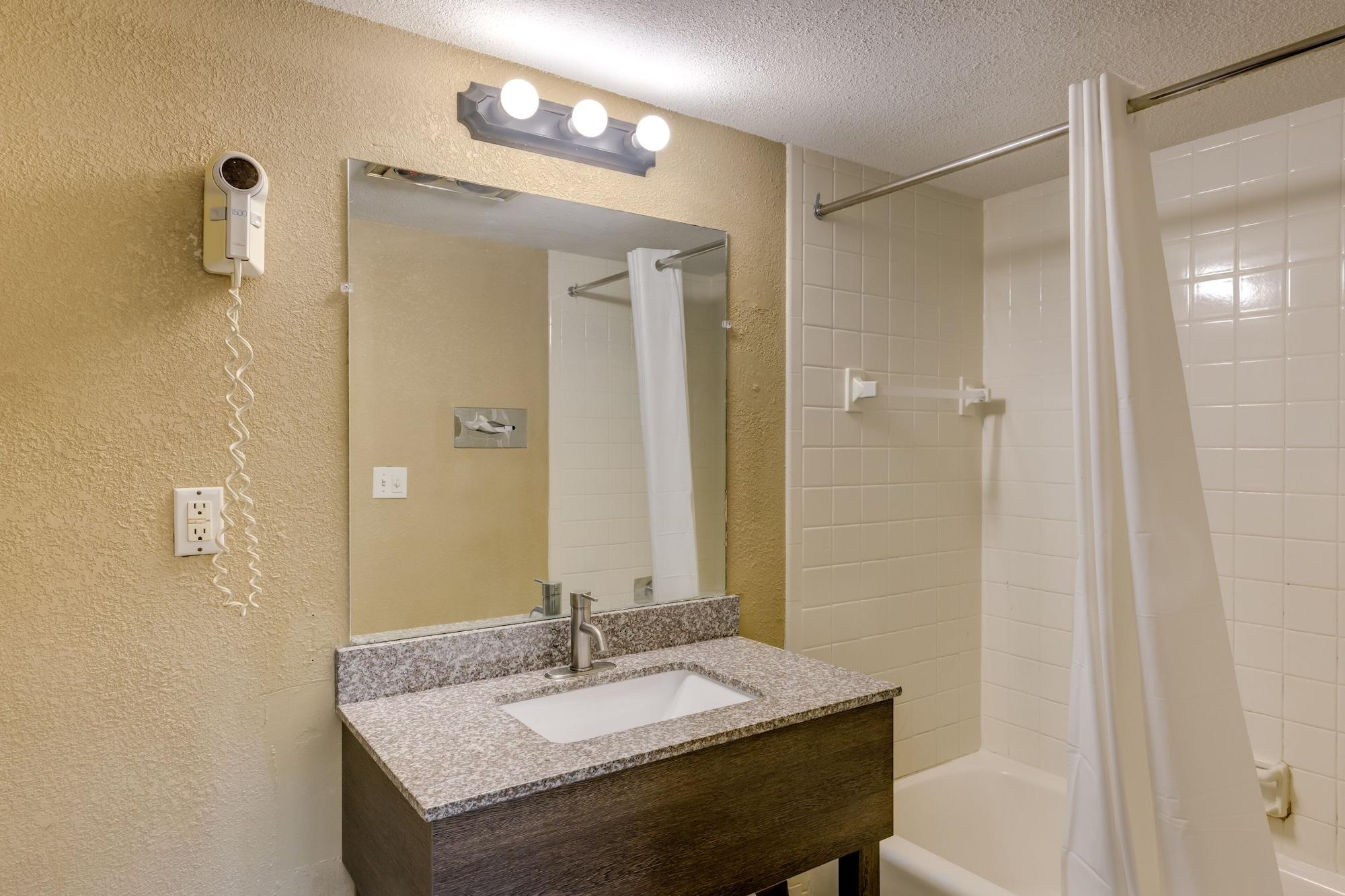 Equipamiento de Habitación Quality Inn Detroit Downtown