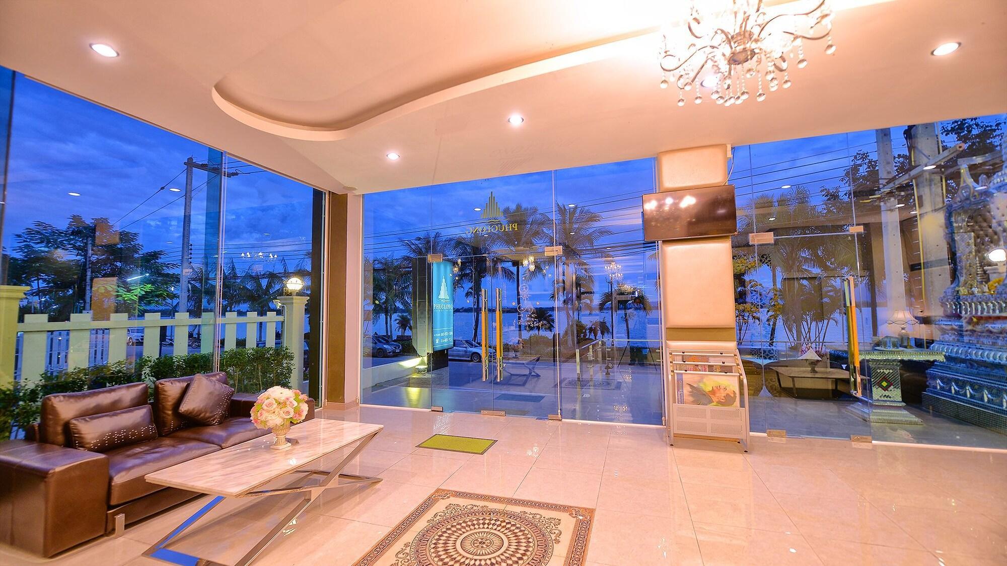 Vista Lobby Phuglong Hotel
