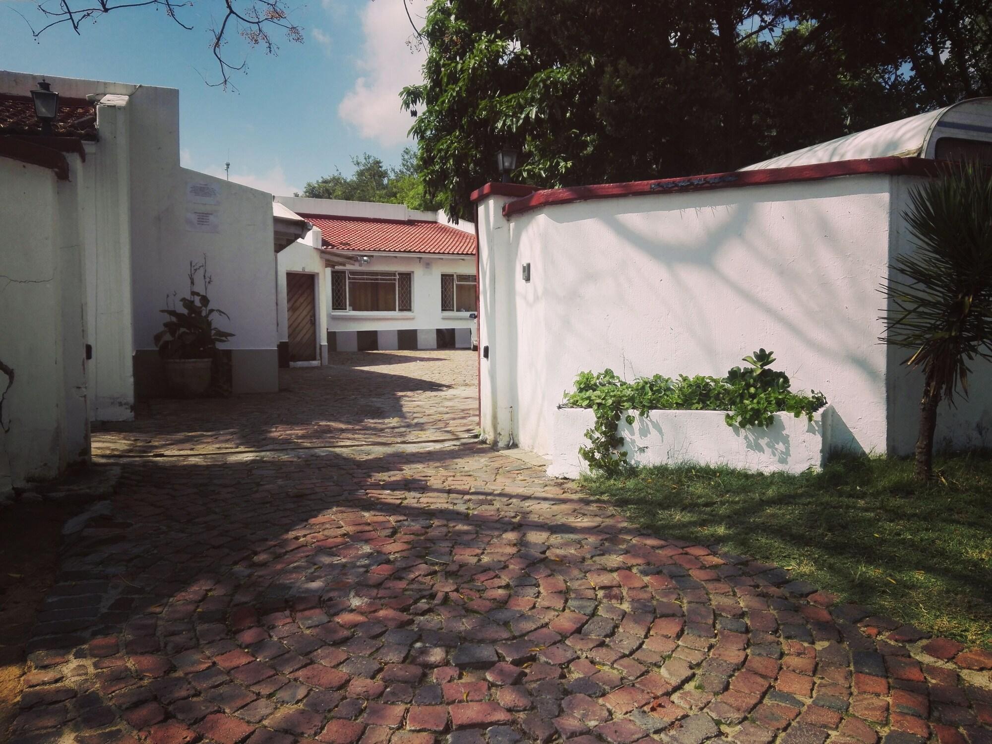 Vista Exterior Fourways Youth Hostel